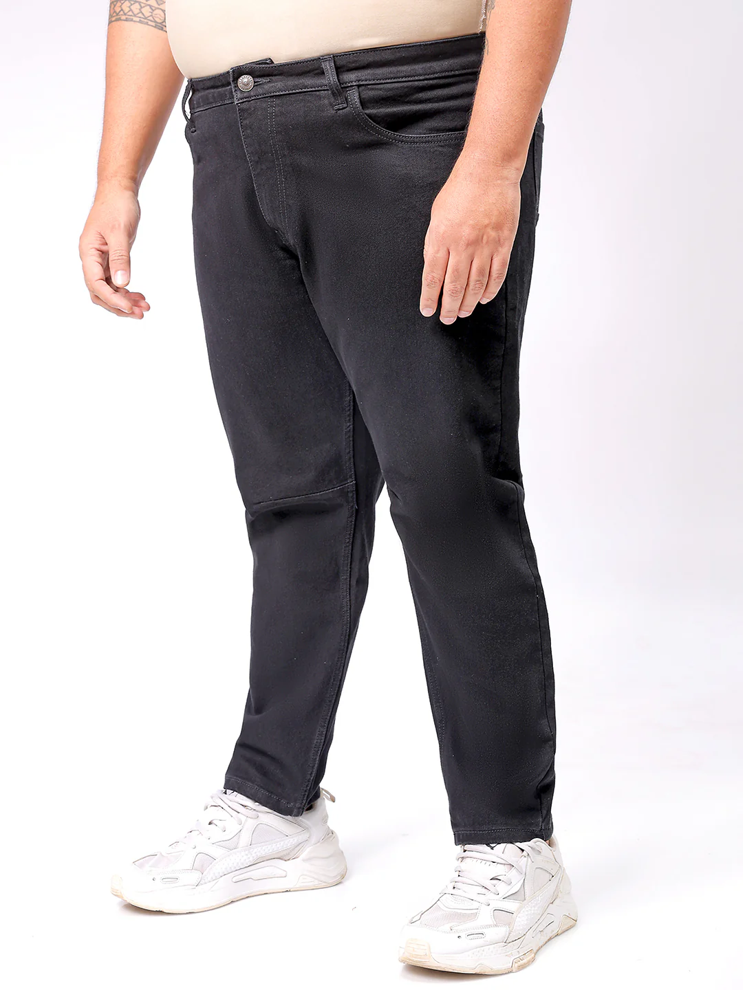 Men's Black Carrot Fit Casual Jeans - Image 3