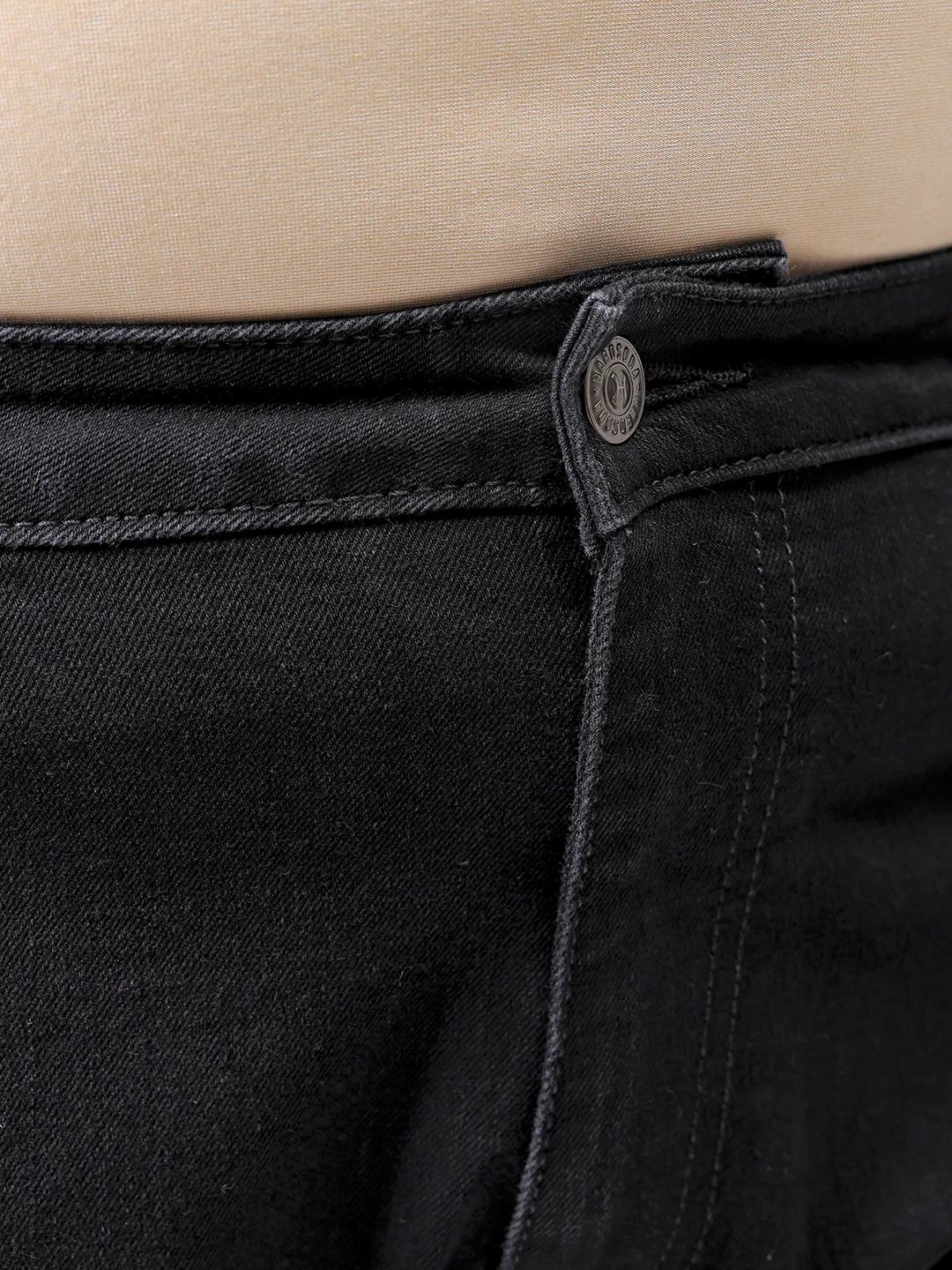 Men's Black Carrot Fit Casual Jeans - Image 6