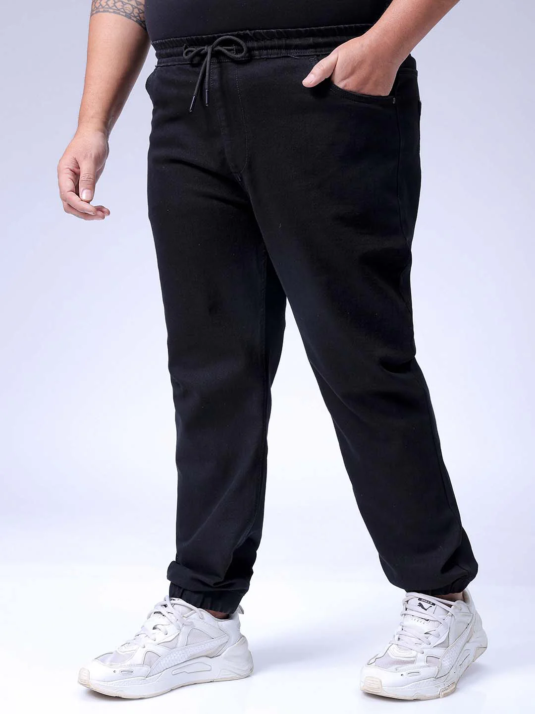 Men's Black Slim Fit Casual Jeans - Image 3