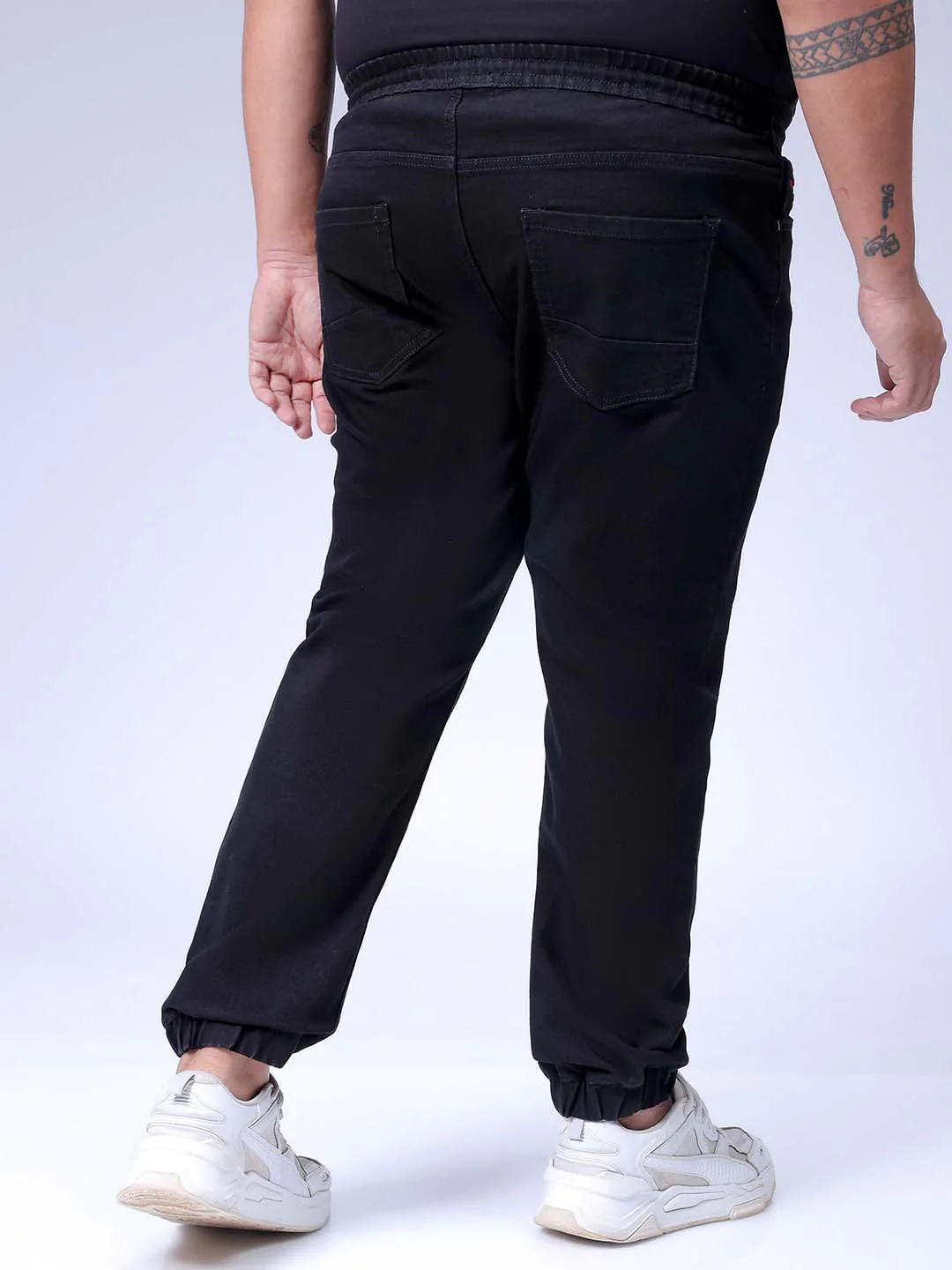 Men's Black Slim Fit Casual Jeans - Image 5