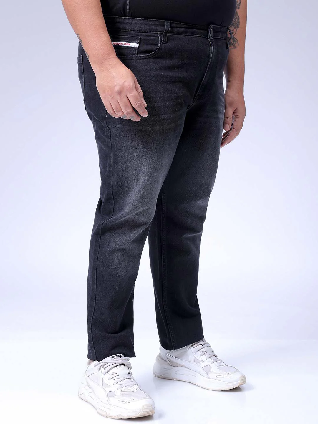 Men's Black Slim Fit Casual Jeans - Image 4