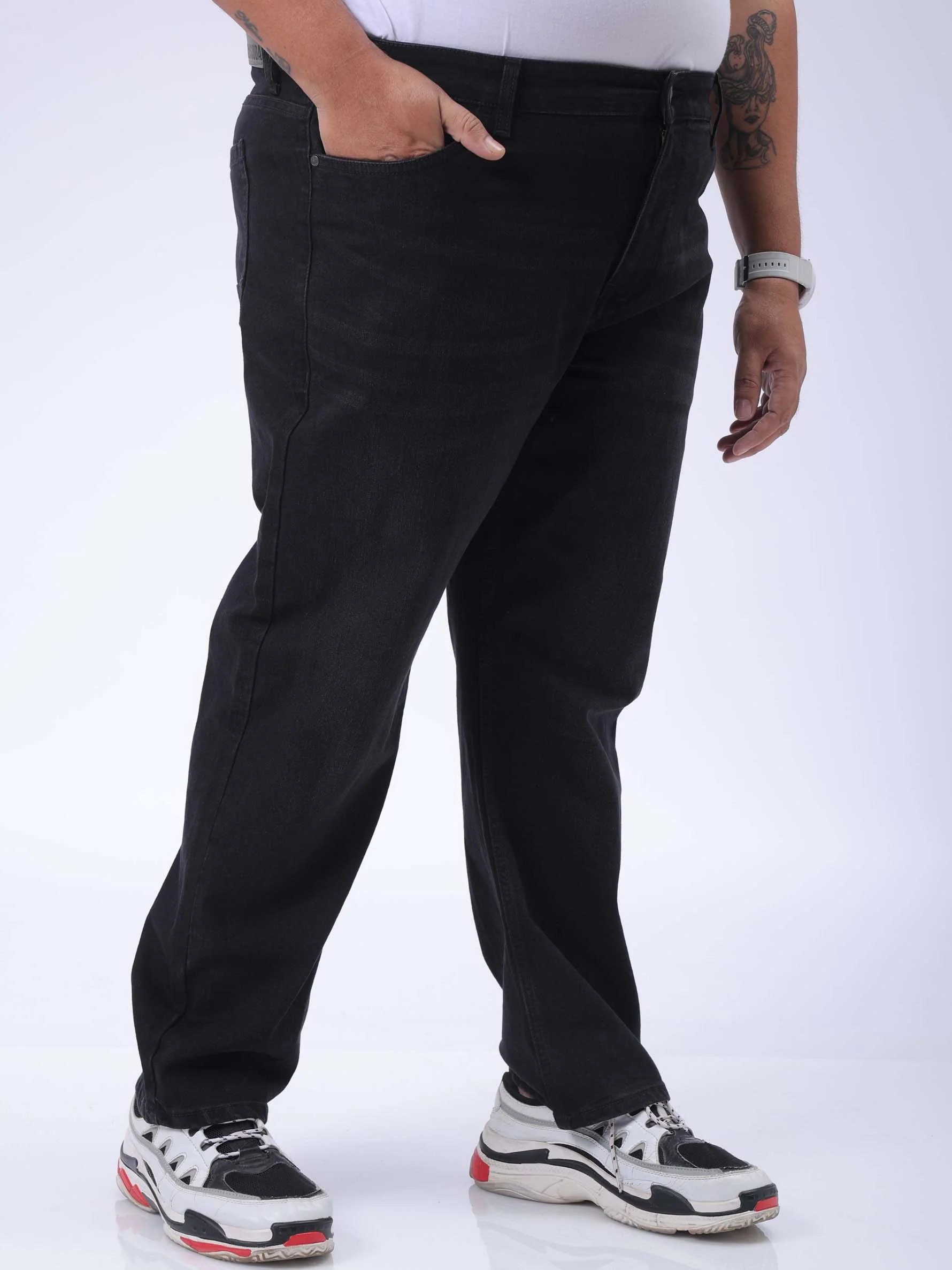 Men's Plus Size Black Vintage Straight Fit Solid Jeans - Image 3