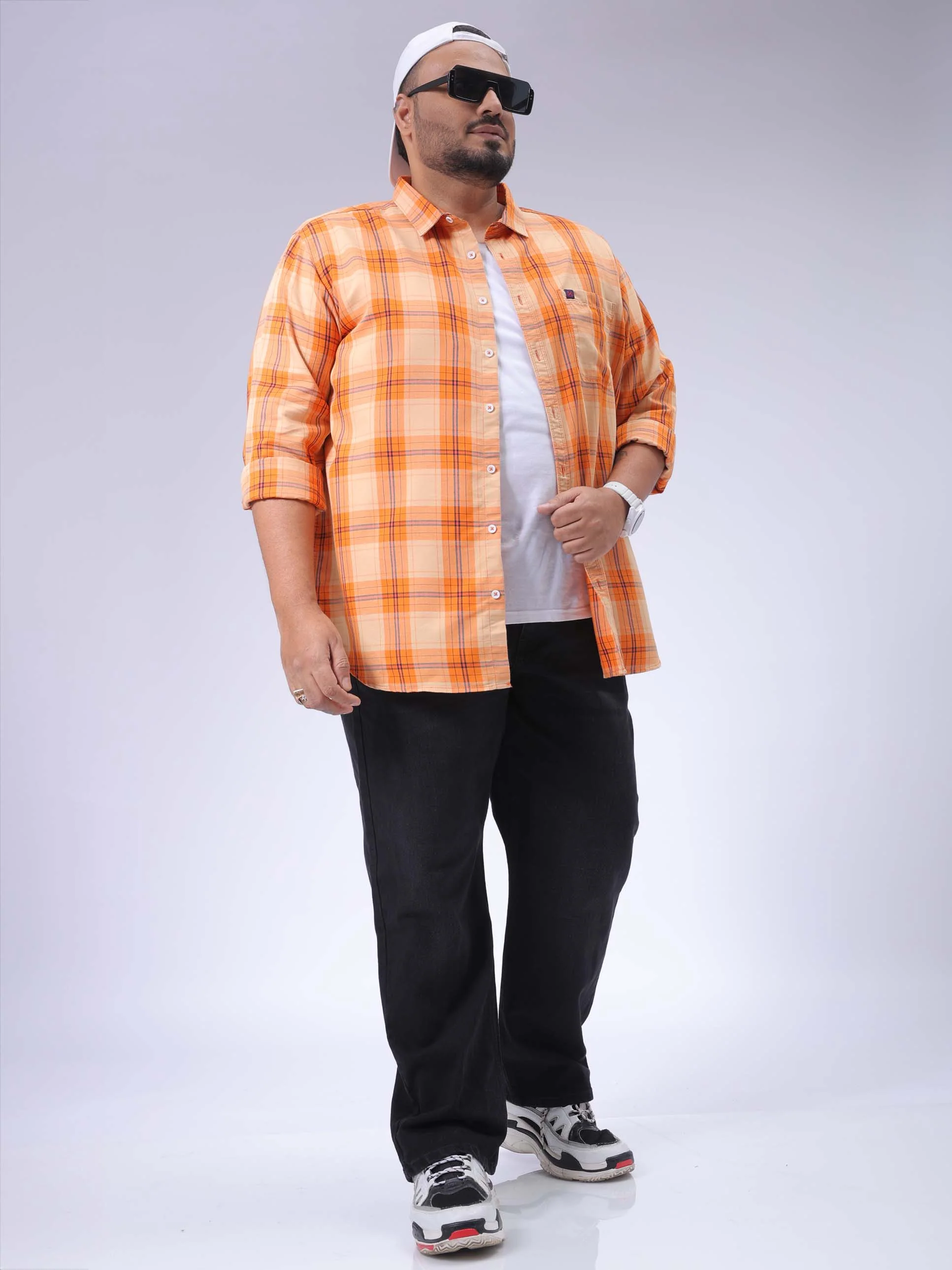 Men's Plus Size Black Vintage Straight Fit Solid Jeans - Image 4