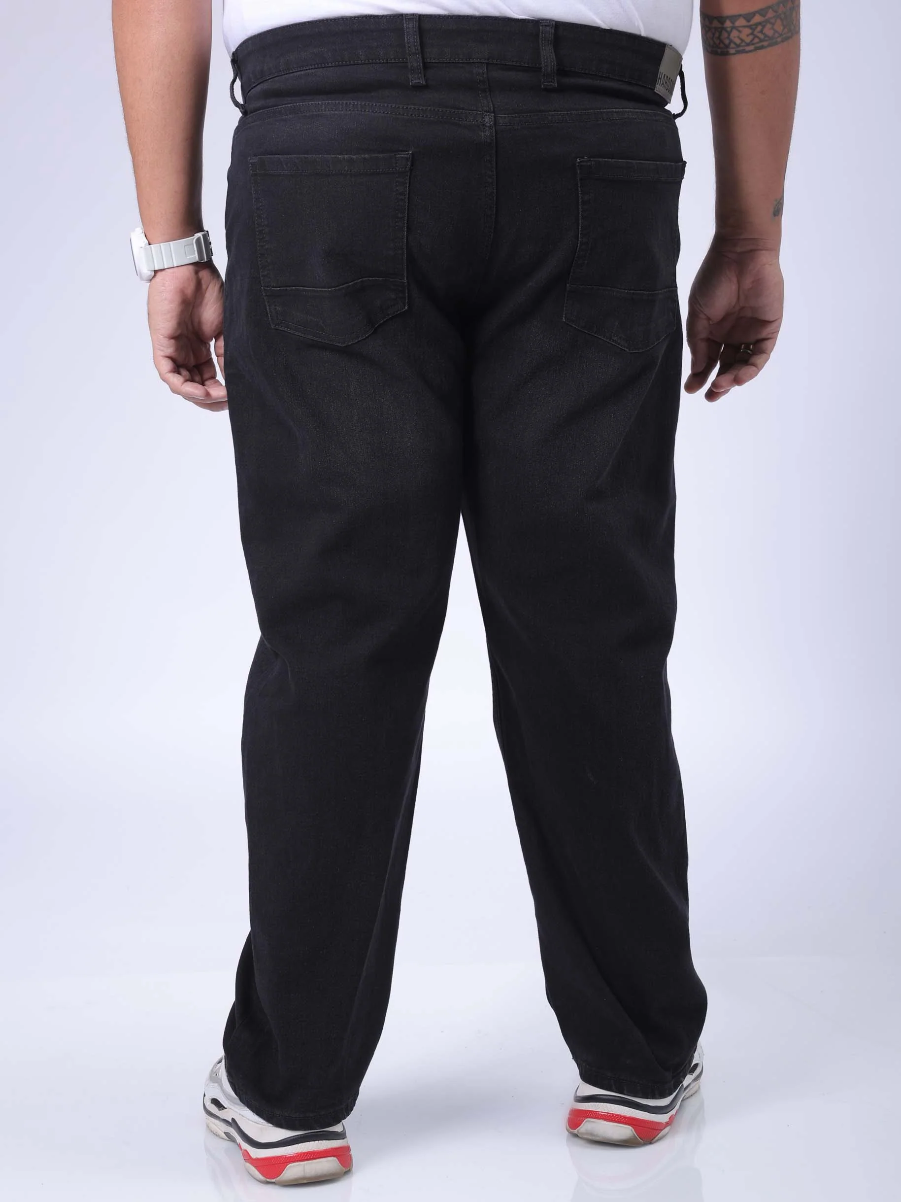 Men's Plus Size Black Vintage Straight Fit Solid Jeans - Image 5