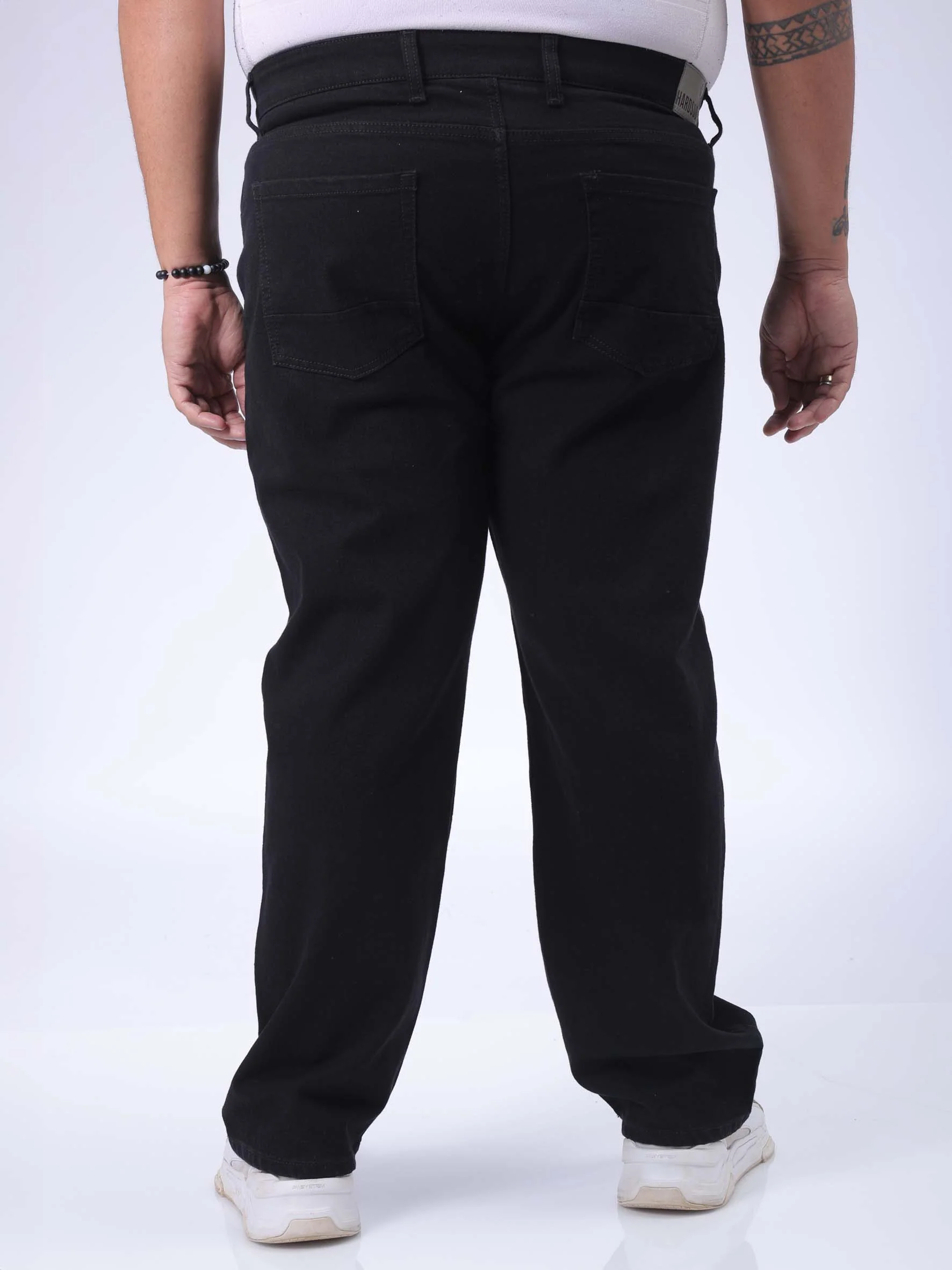 Men's Plus Size Black Vintage Straight Fit Solid Jeans - Image 5