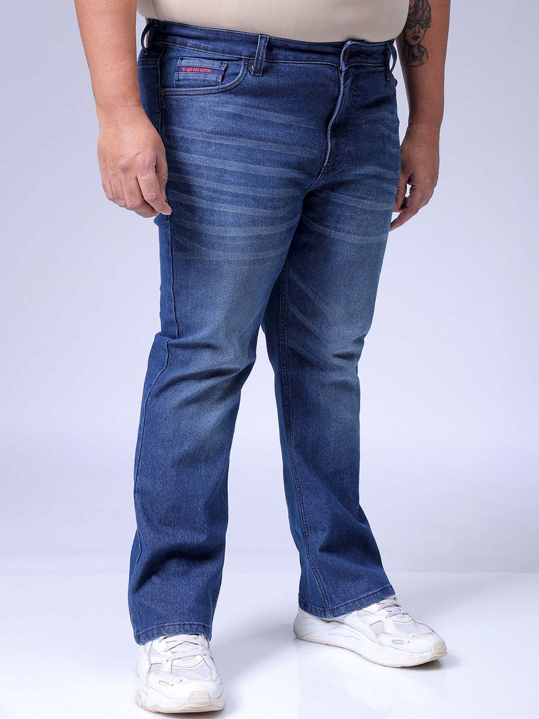 Men's Plus Size Blue Bootcut Fit Solid Stretchable Jeans - Image 4