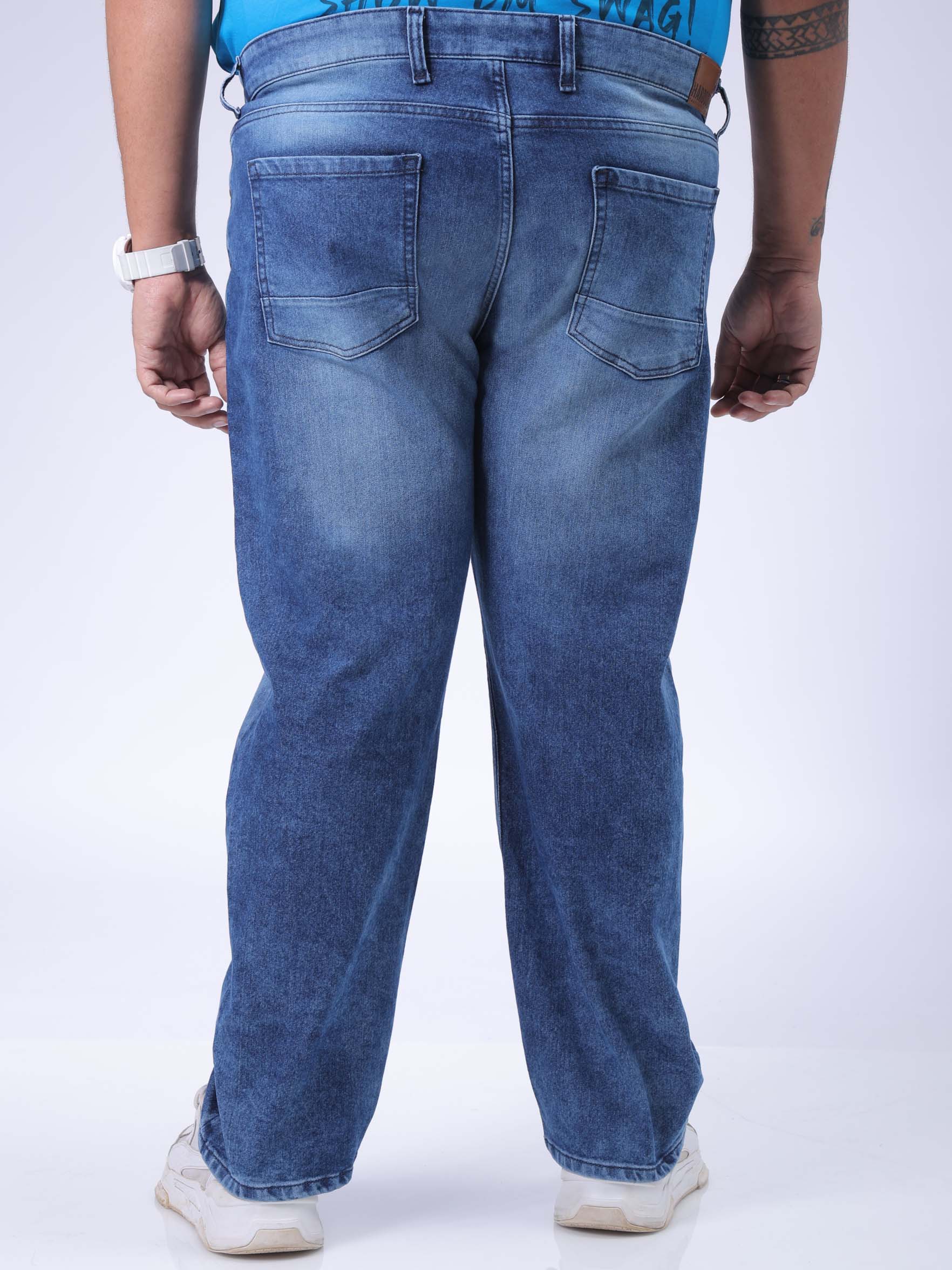 Men's Plus Size Blue Vintage Straight Fit Solid Jeans - Image 4