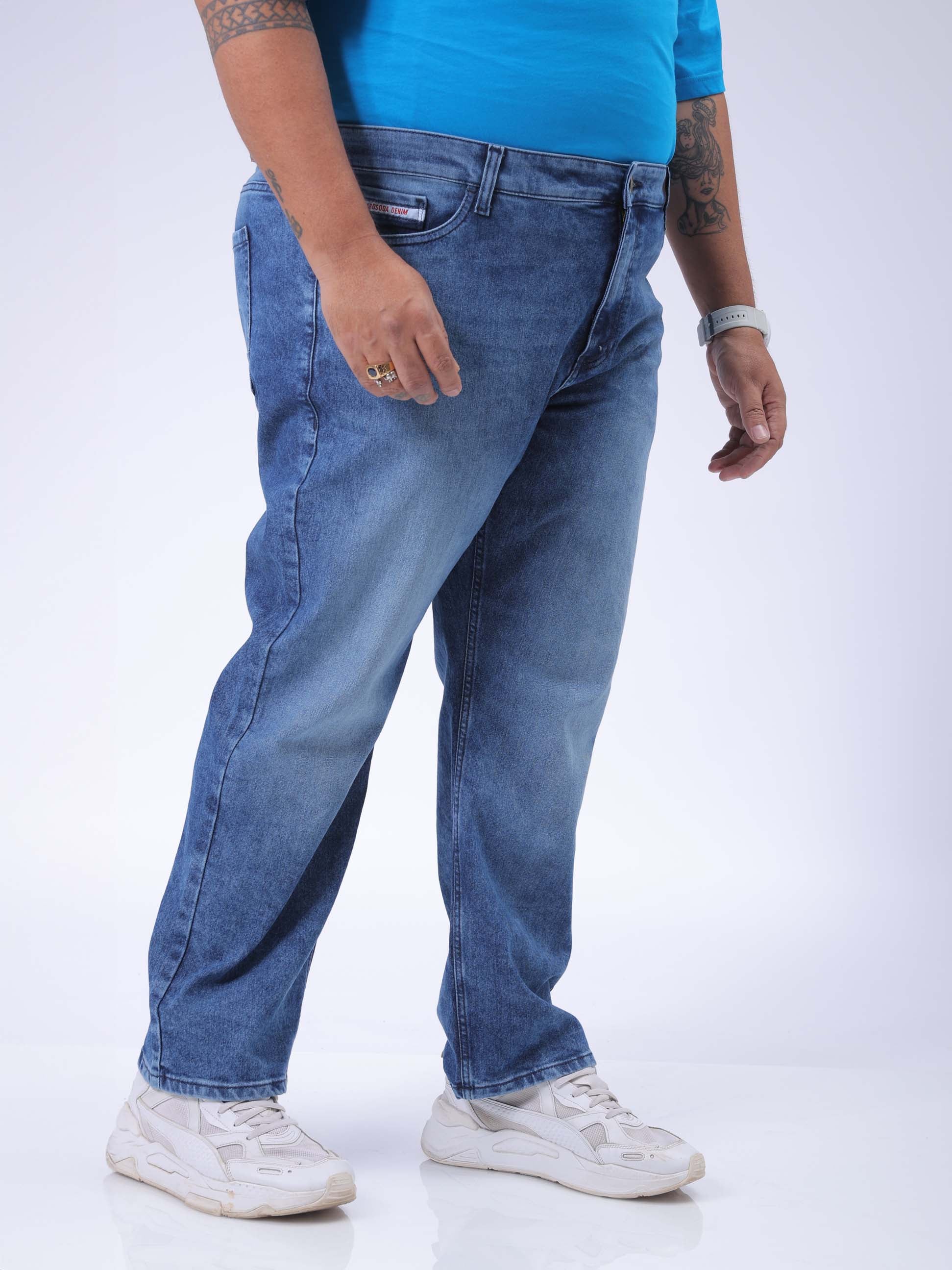 Men's Plus Size Blue Vintage Straight Fit Solid Jeans - Image 5