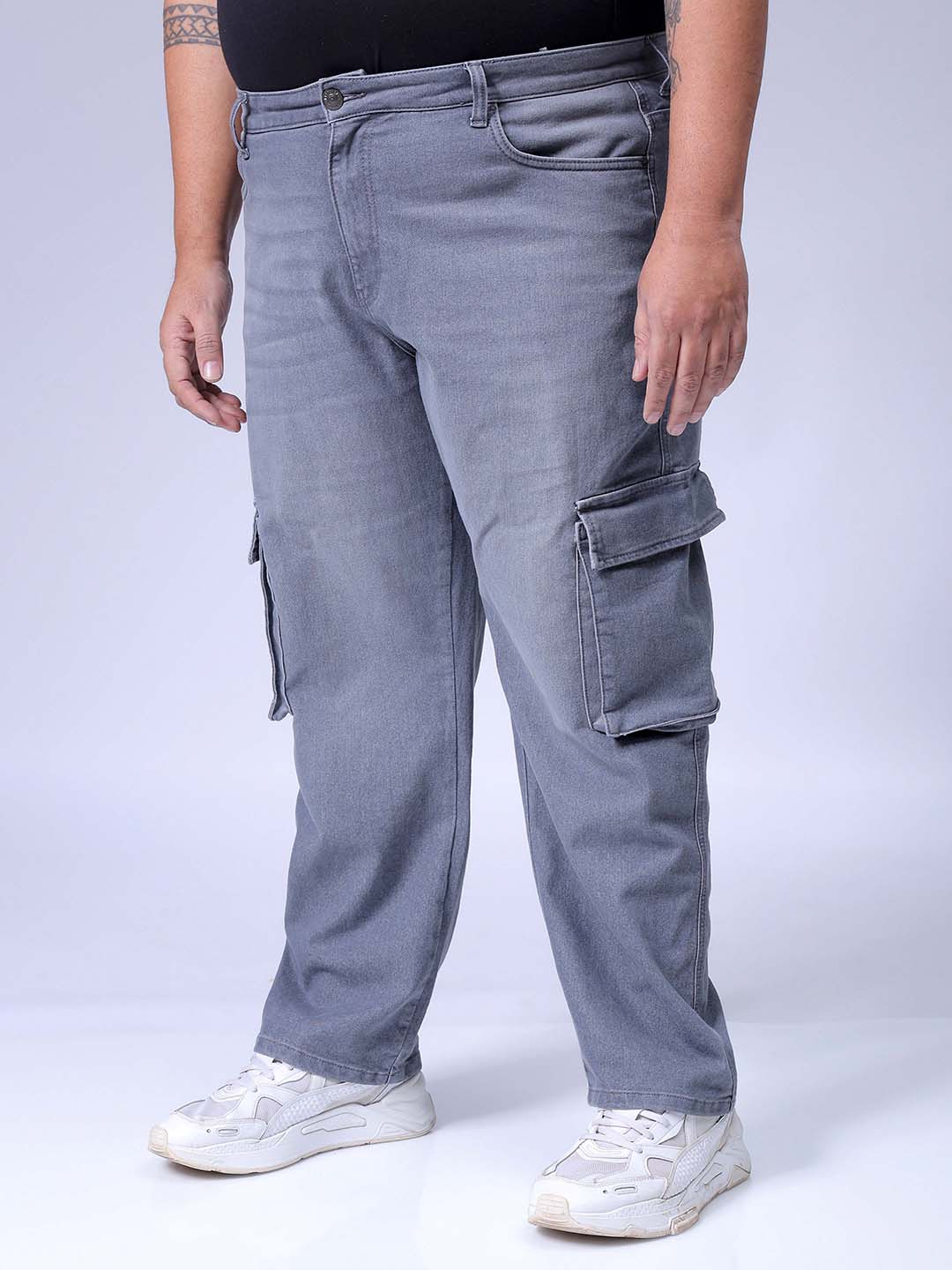 Men's Grey Relaxed Fit Casual Jeans - Image 2