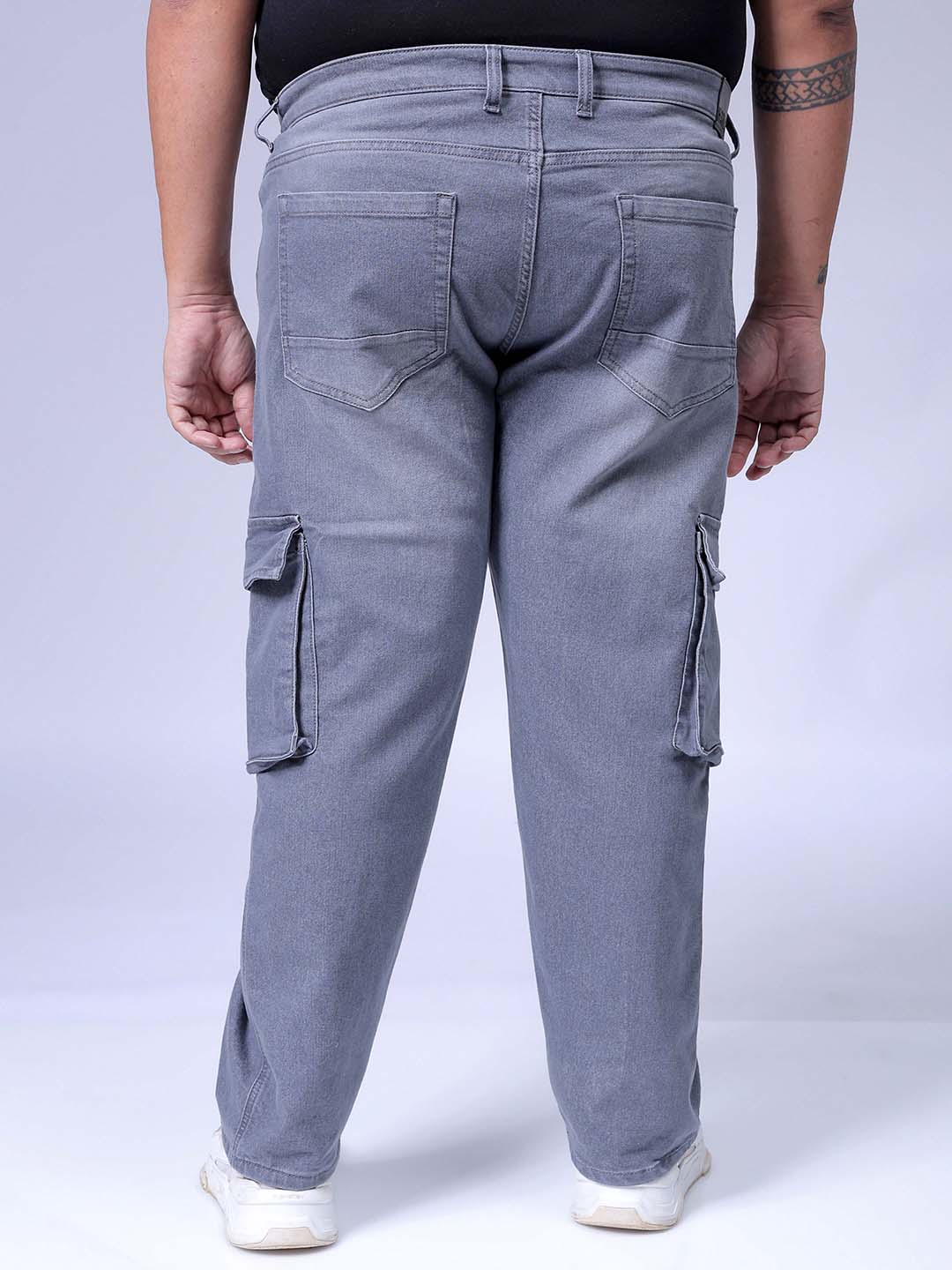 Men's Grey Relaxed Fit Casual Jeans - Image 5