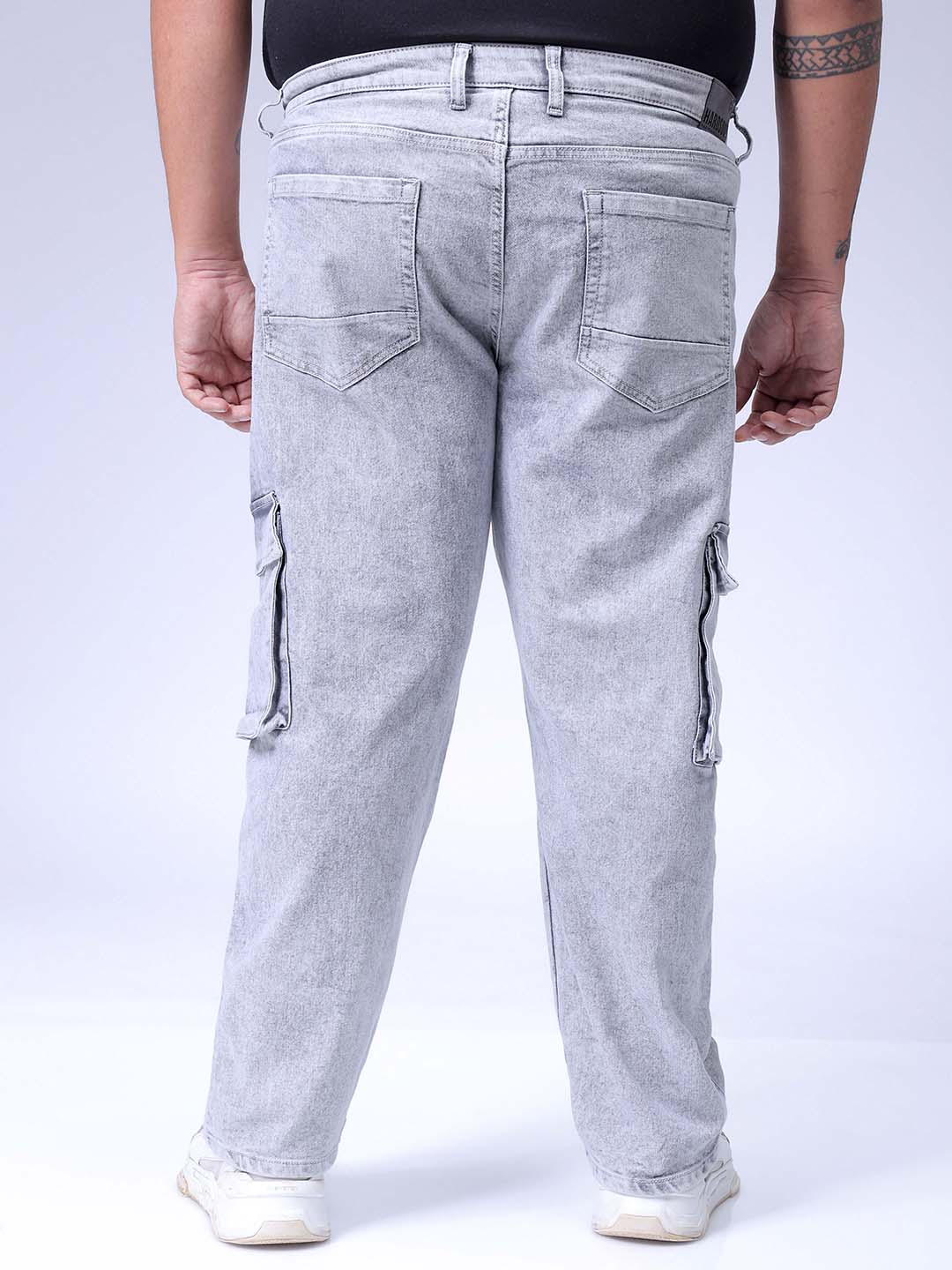Men's Grey Relaxed Fit Casual Jeans - Image 5