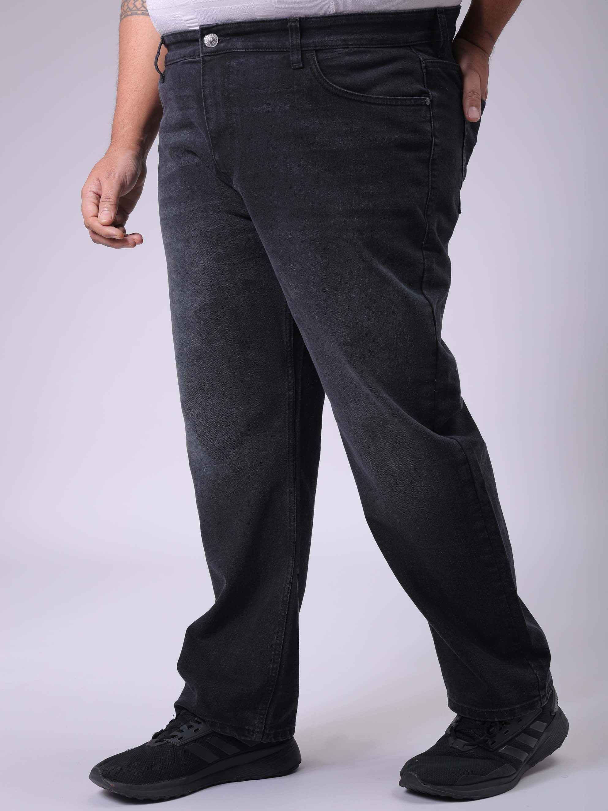Men's Plus Size Grey Vintage Straight Fit Solid Jeans - Image 2