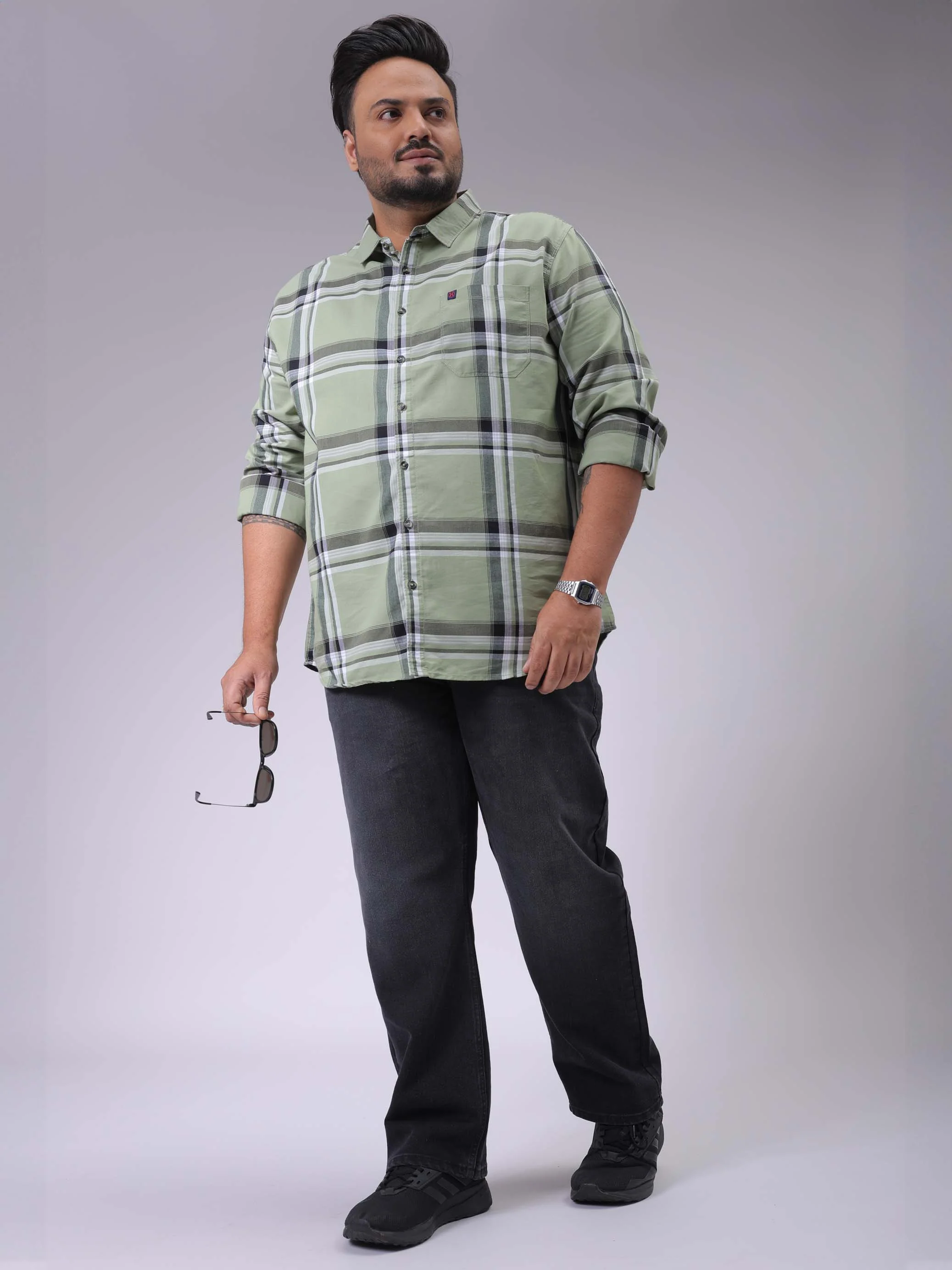 Men's Plus Size Grey Vintage Straight Fit Solid Jeans - Image 5