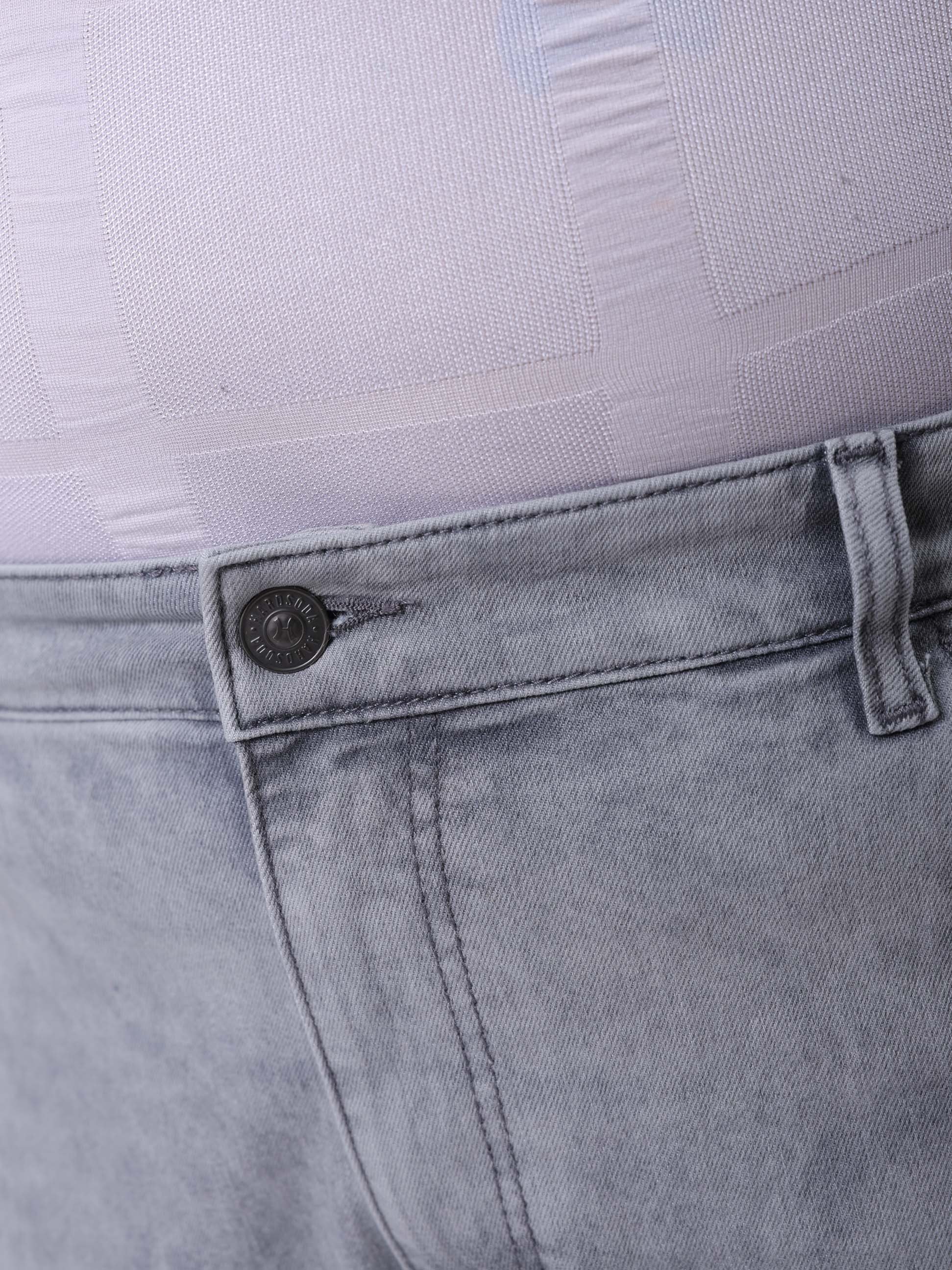 Men's Plus Size Grey Vintage Straight Fit Solid Jeans - Image 6