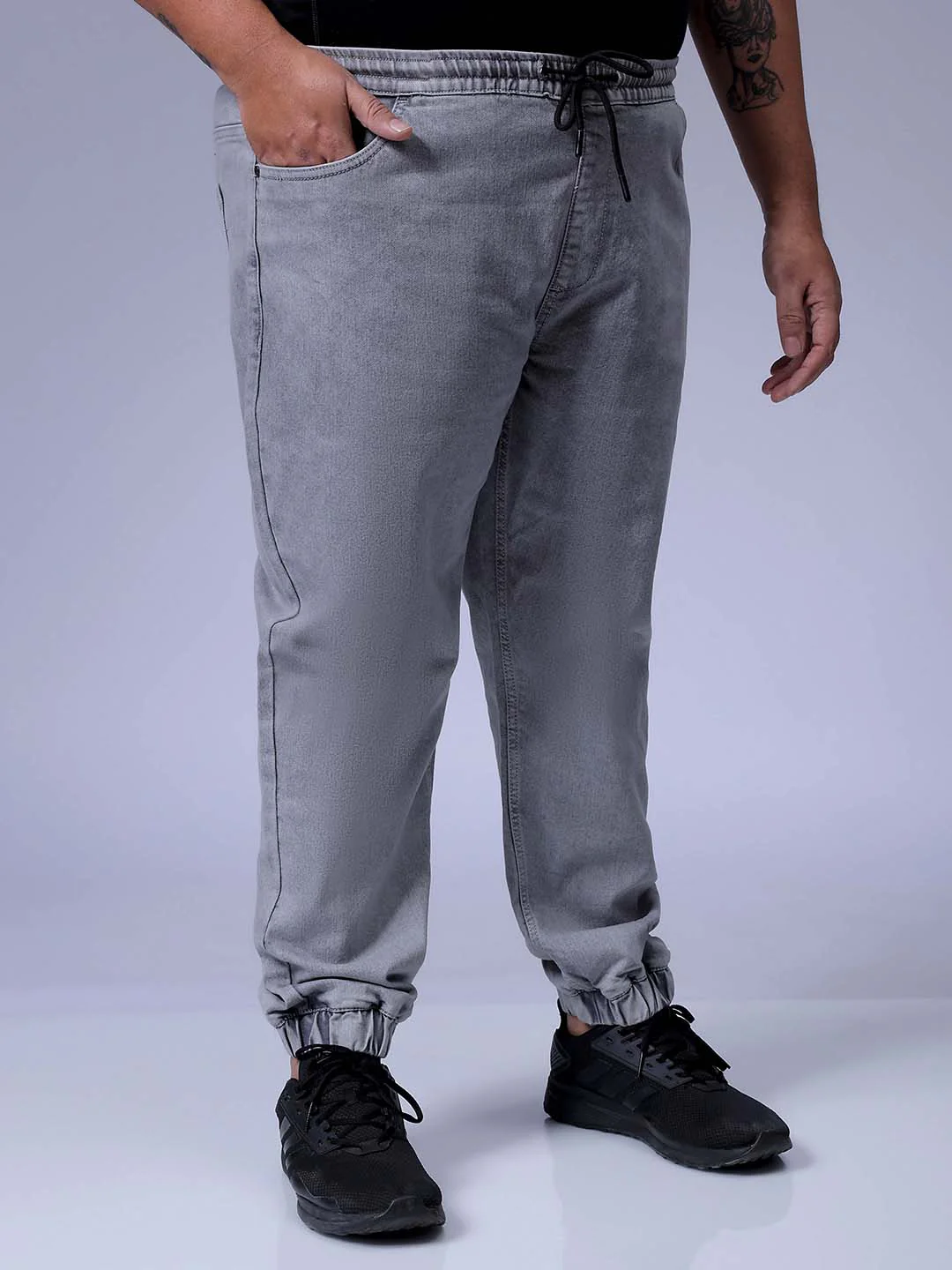 Men's Grey Slim Fit Casual Jeans - Image 4