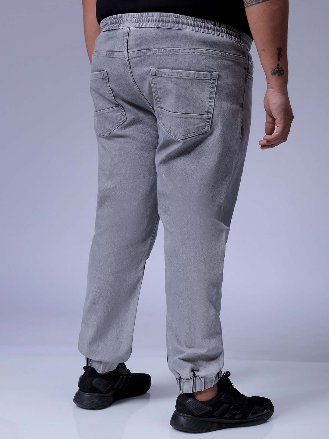 Men's Grey Slim Fit Casual Jeans - Image 5