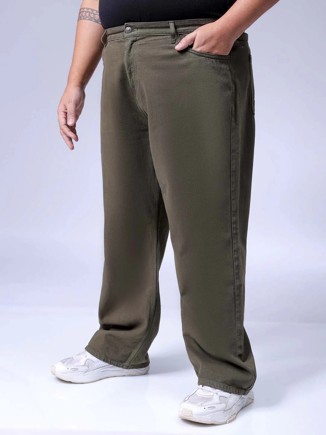 Men's Olive Baggy Fit Casual Jeans - Image 3
