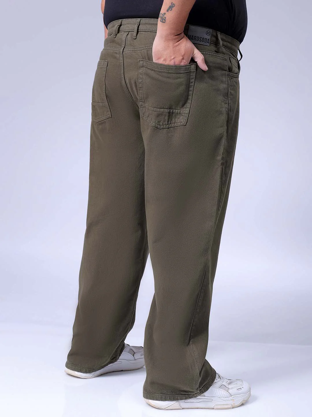 Men's Olive Baggy Fit Casual Jeans - Image 5