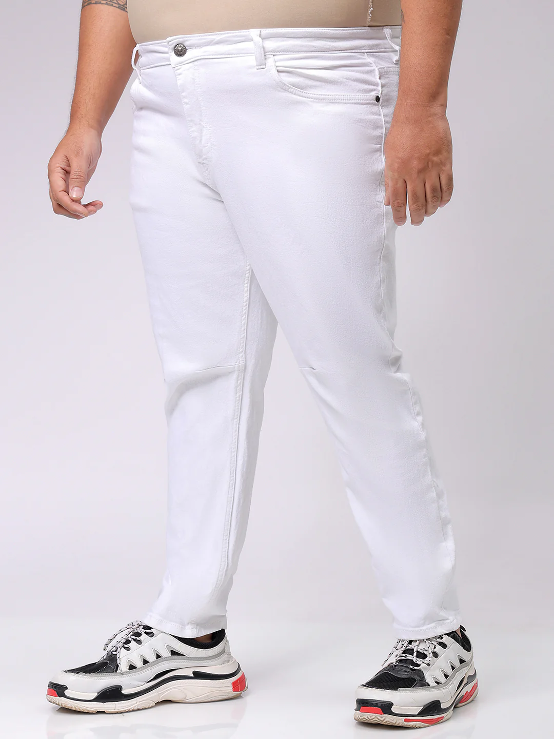 Men's White Carrot Fit Casual Jeans - Image 3