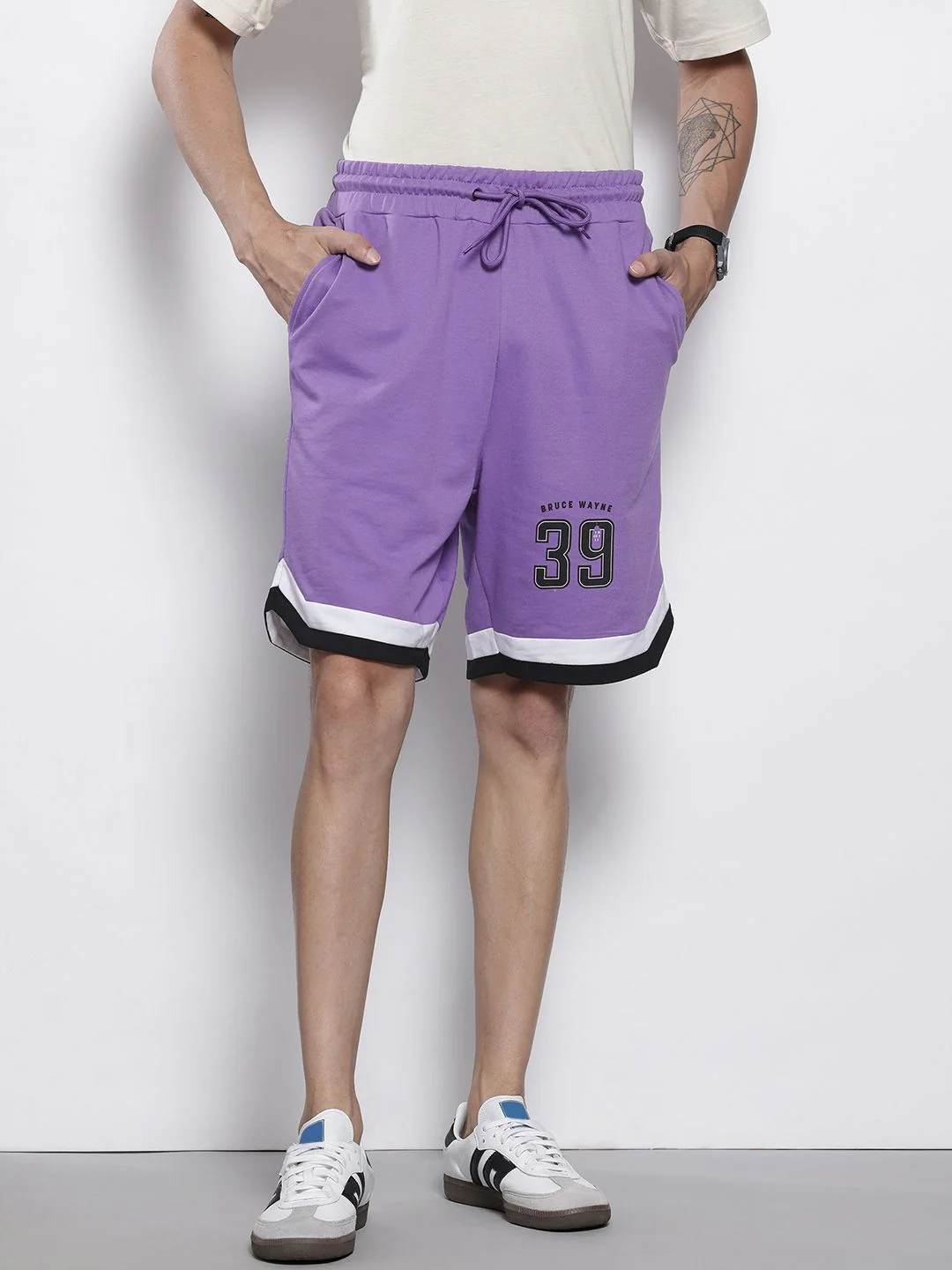 Men's Varsity Print Loose Fit Shorts - Image 2