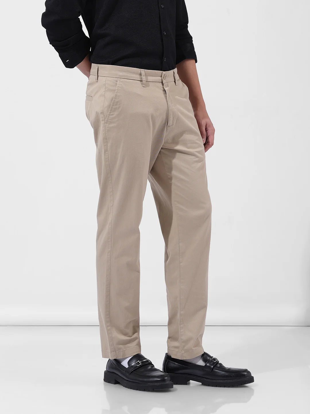 Men's Beige Regular Fit Solid Casual Chinos - Image 4