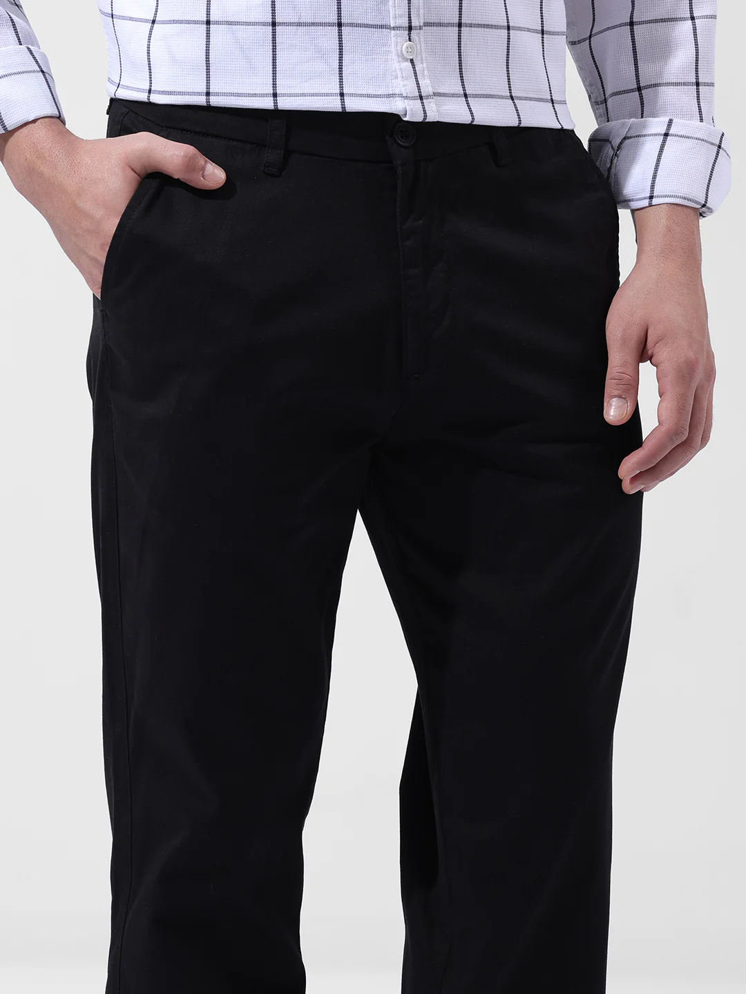 Men's Black Regular Fit Solid Casual Chinos - Image 4