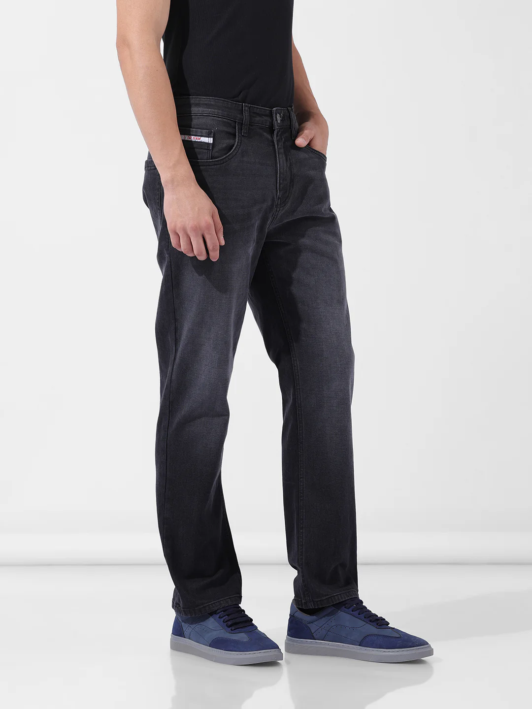 Men's Black Regular Fit Solid Casual Jeans - Image 3