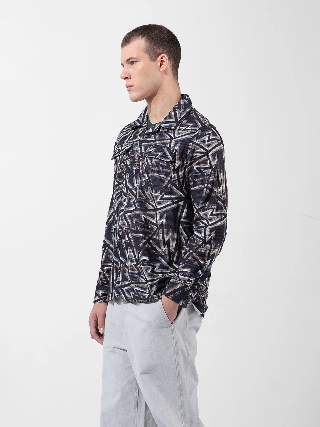 Men's Black Regular Fit Geometric Print Casual Shirt - Image 4