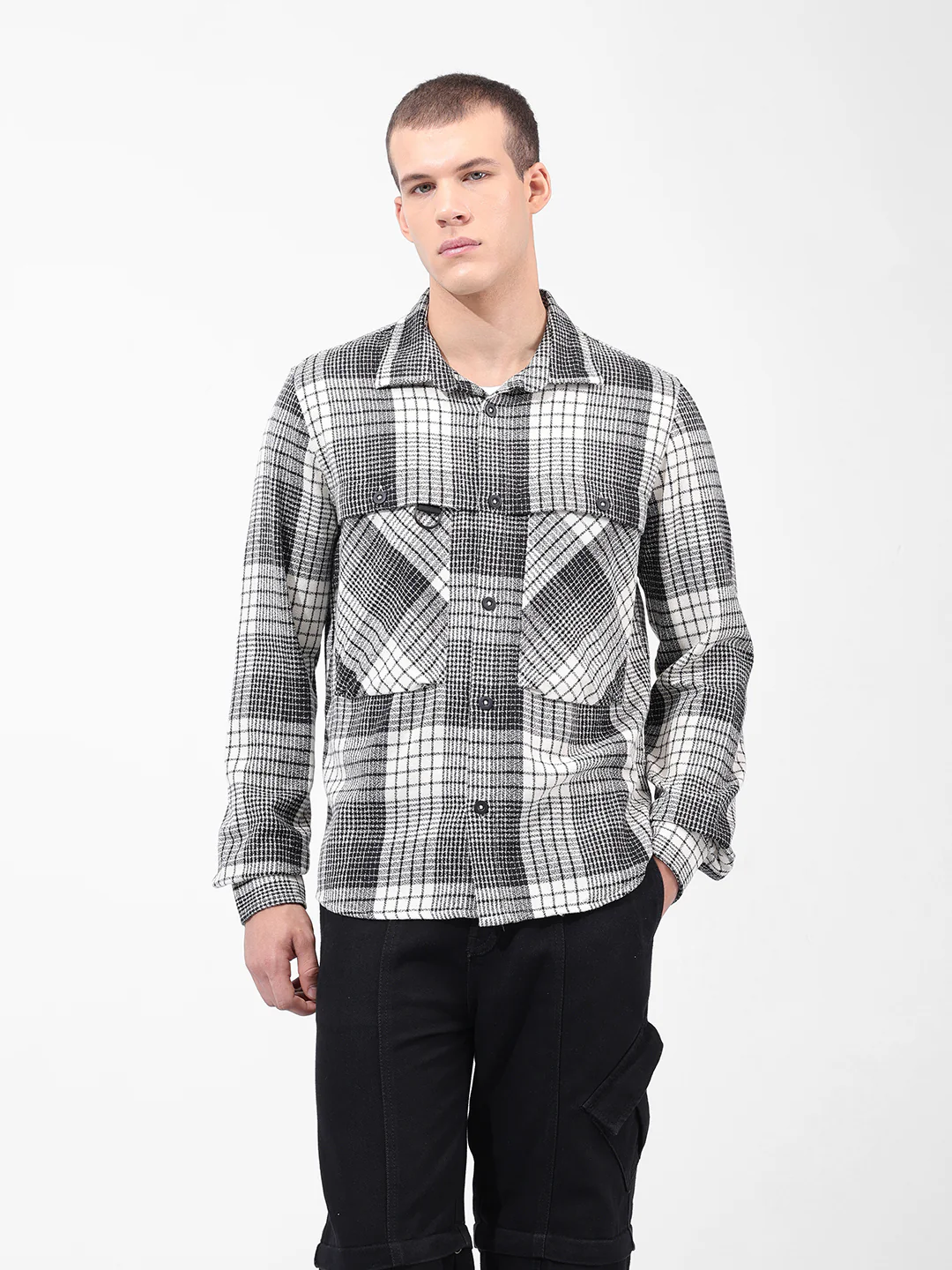 Men's Black Regular Fit Checkered Casual Shirt - Image 7