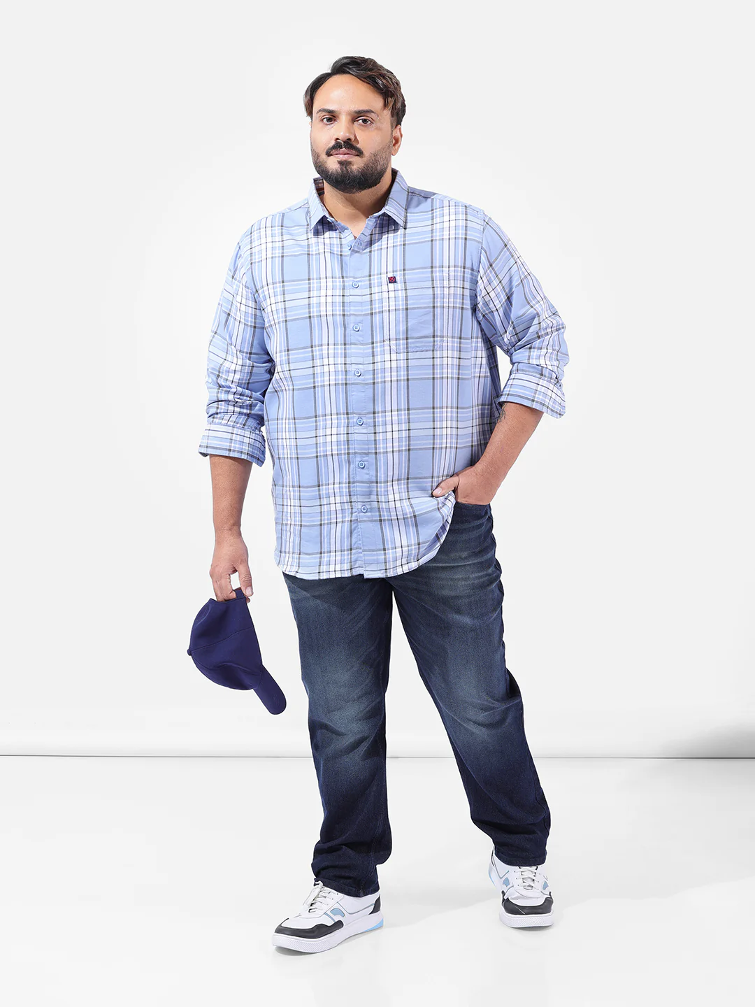 Men's Light Blue Regular Fit Checked Casual Shirt - Image 7