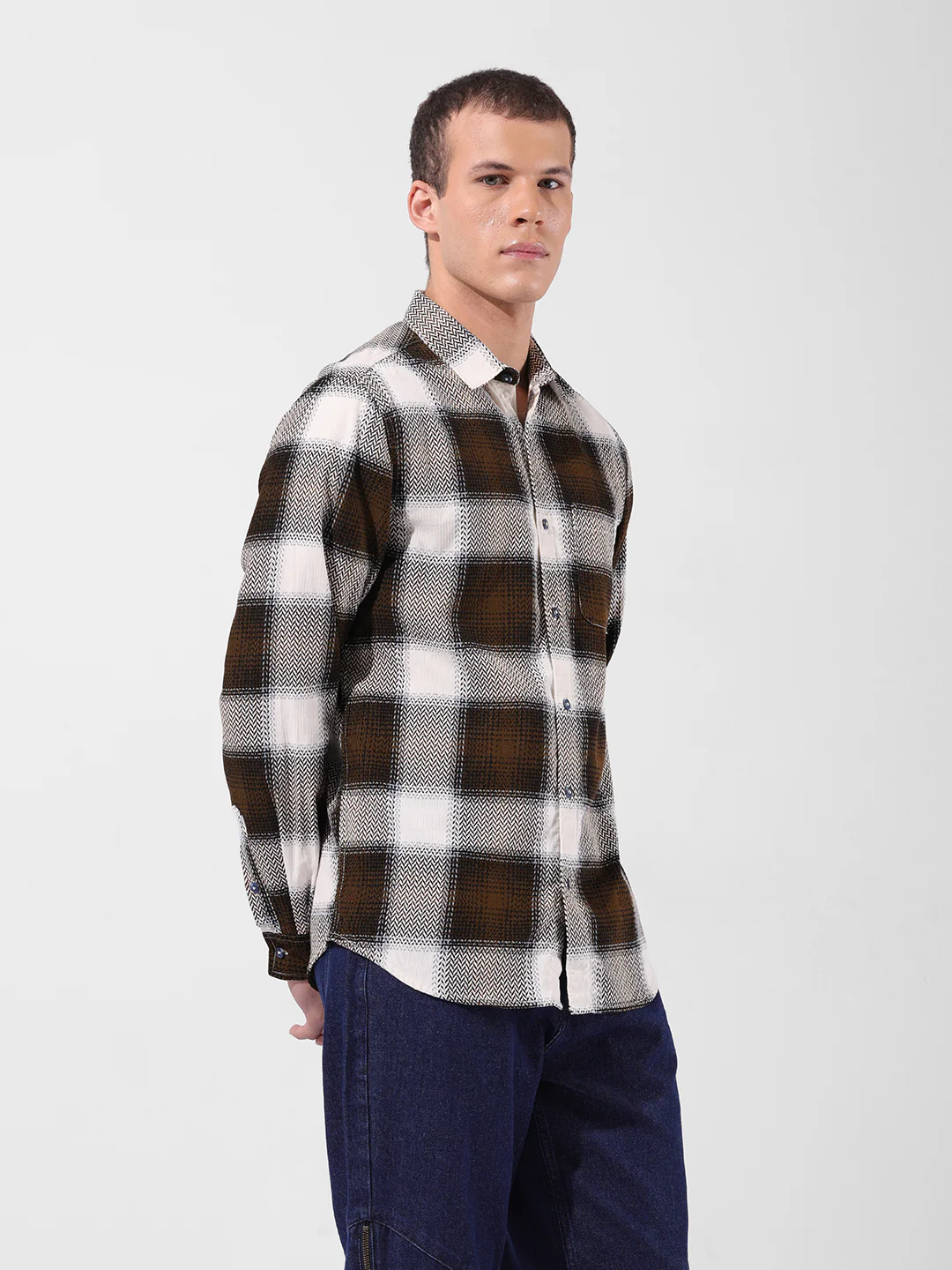 Men's Navy Blue Regular Fit Printed Casual Shirt - Image 4