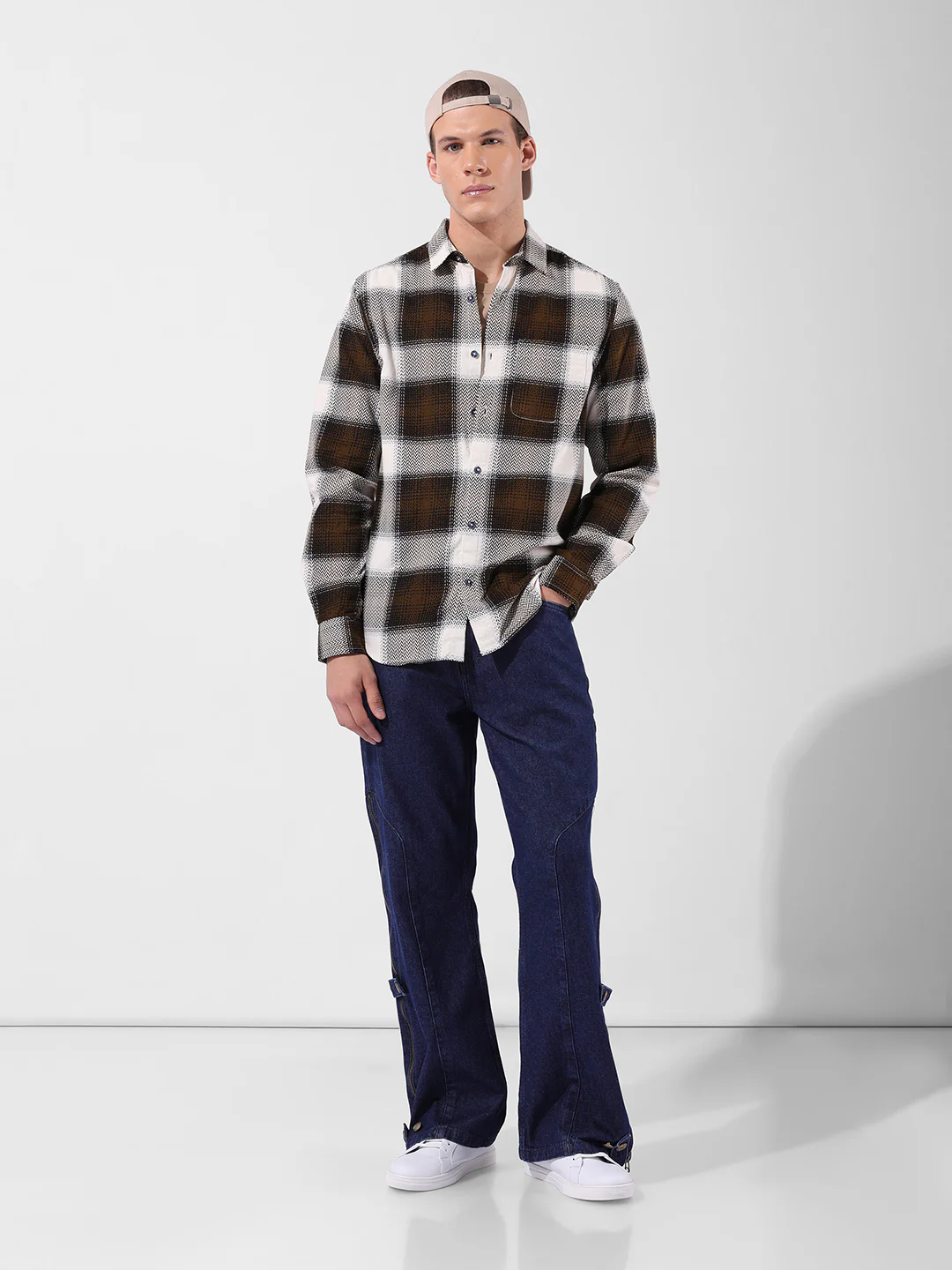 Men's Navy Blue Regular Fit Printed Casual Shirt - Image 8
