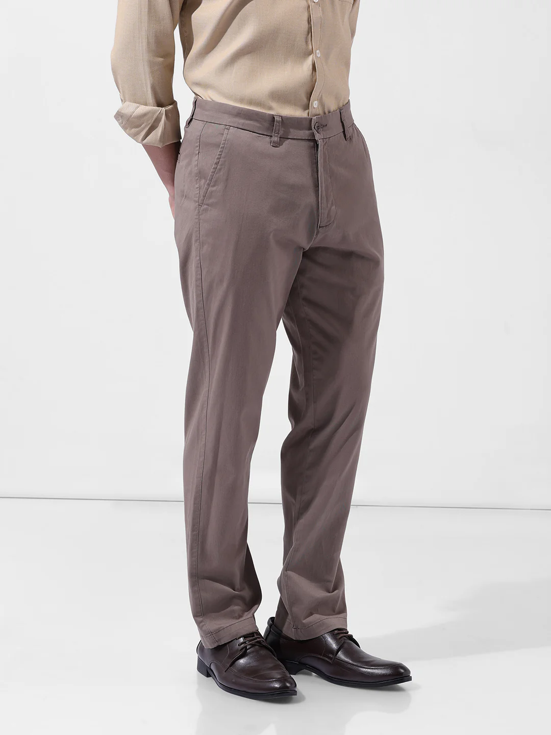 Men's Taupe Regular Fit Solid Casual Chinos - Image 3