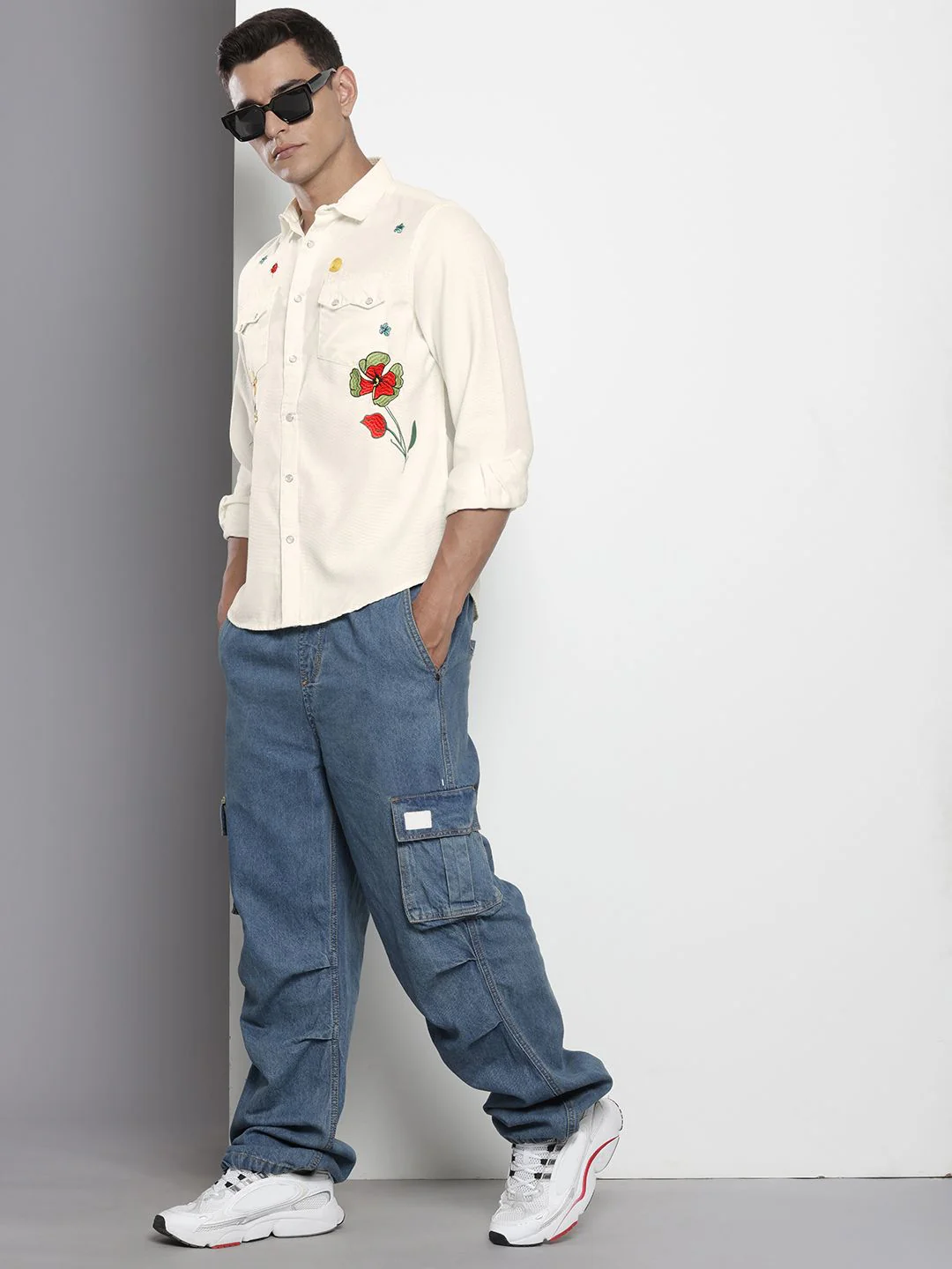Men's White Regular Fit Floral Print Embroidered Shirt - Image 4