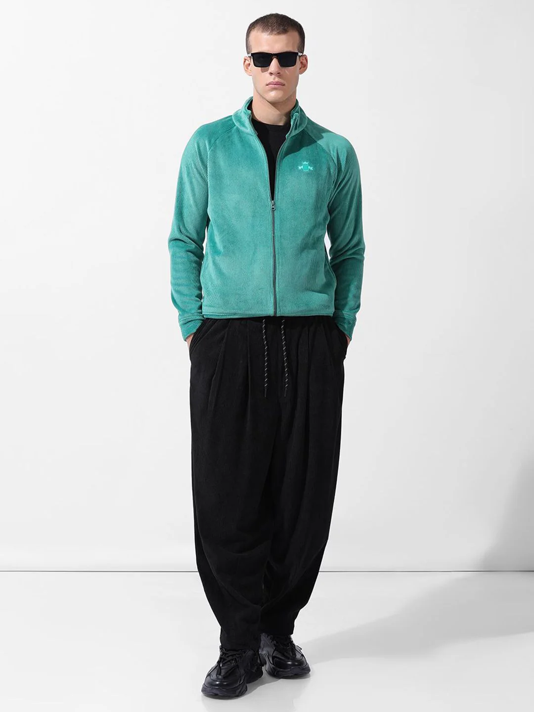 Men's Jelly Green Regular Fit Textured Casual Sweatshirts - Image 6