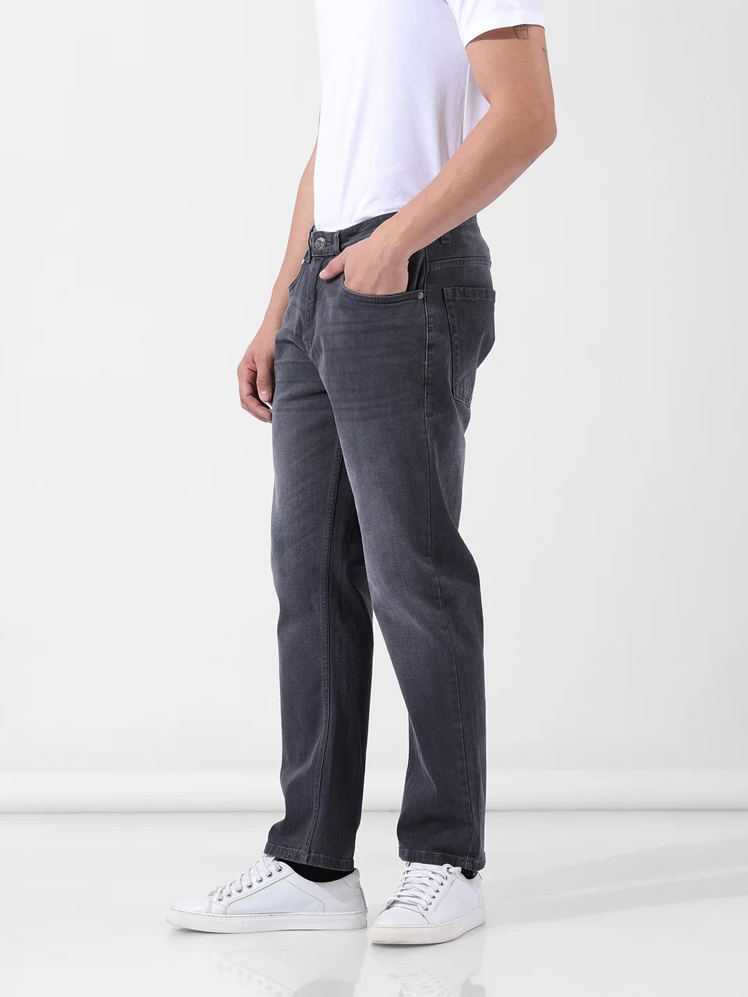 Men's Charcoal Black Regular Fit Solid Casual Jeans - Image 2