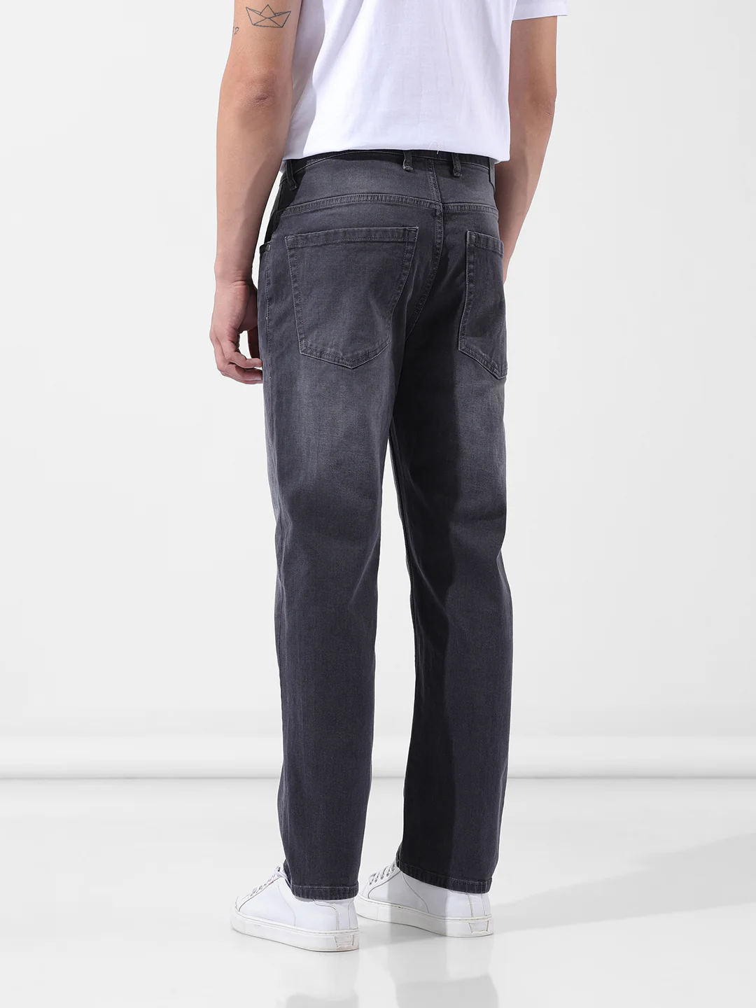 Men's Charcoal Black Regular Fit Solid Casual Jeans - Image 4