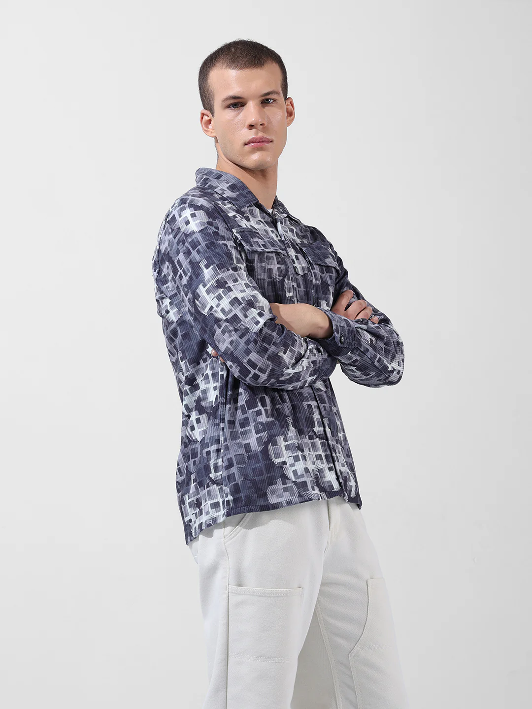 Men's Grey Regular Fit Geometric Print Casual Shirt - Image 2