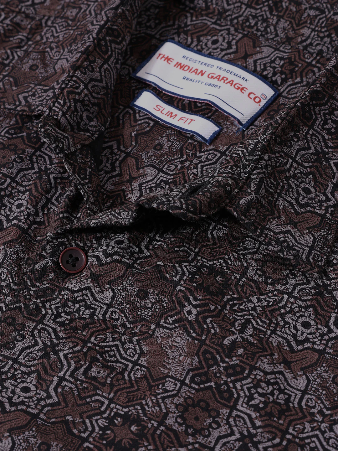 Men's Maroon Regular Fit Printed Print Shirt - Image 3