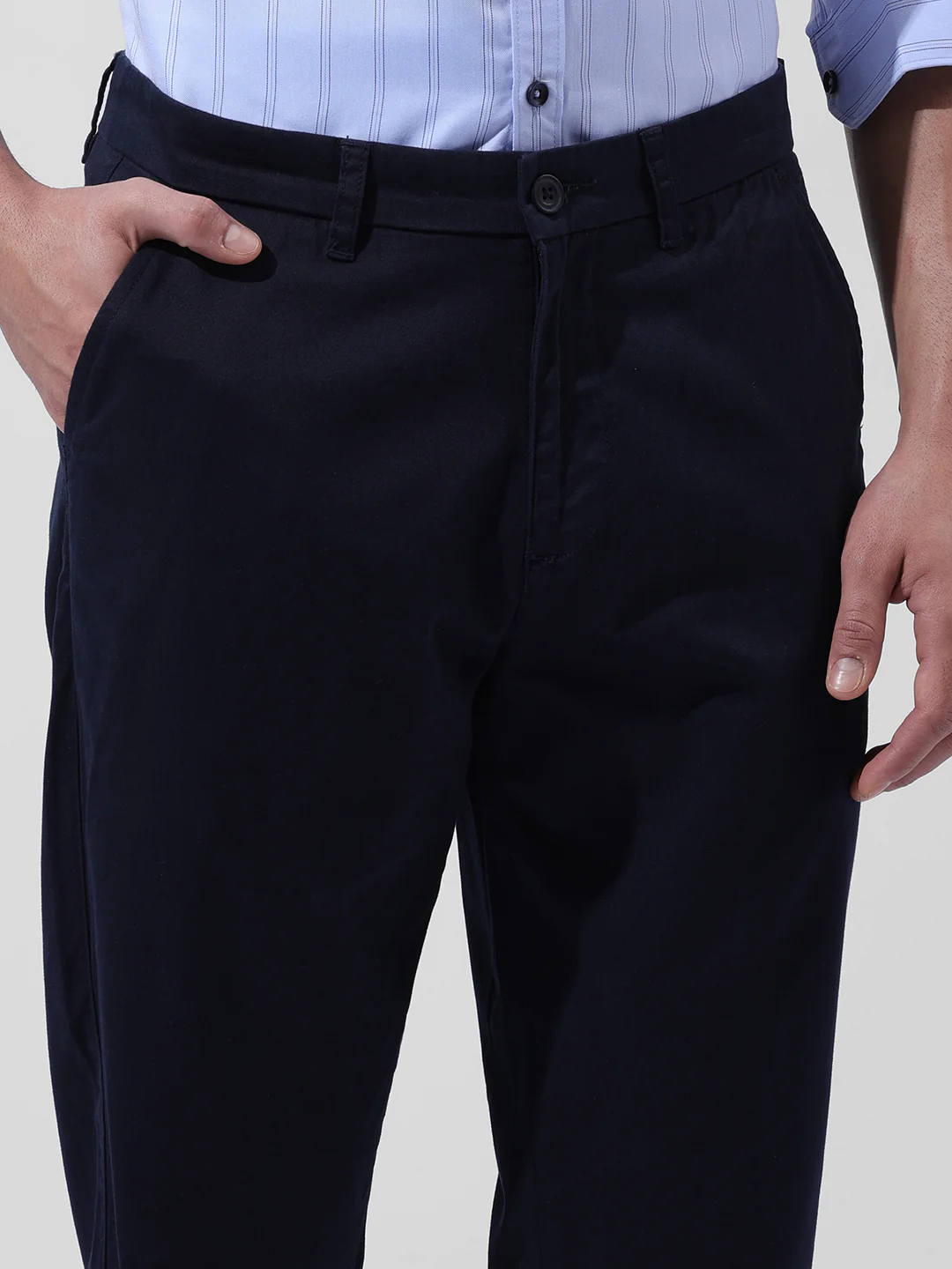 Men's Navy Blue Regular Fit Solid Casual Chinos - Image 4