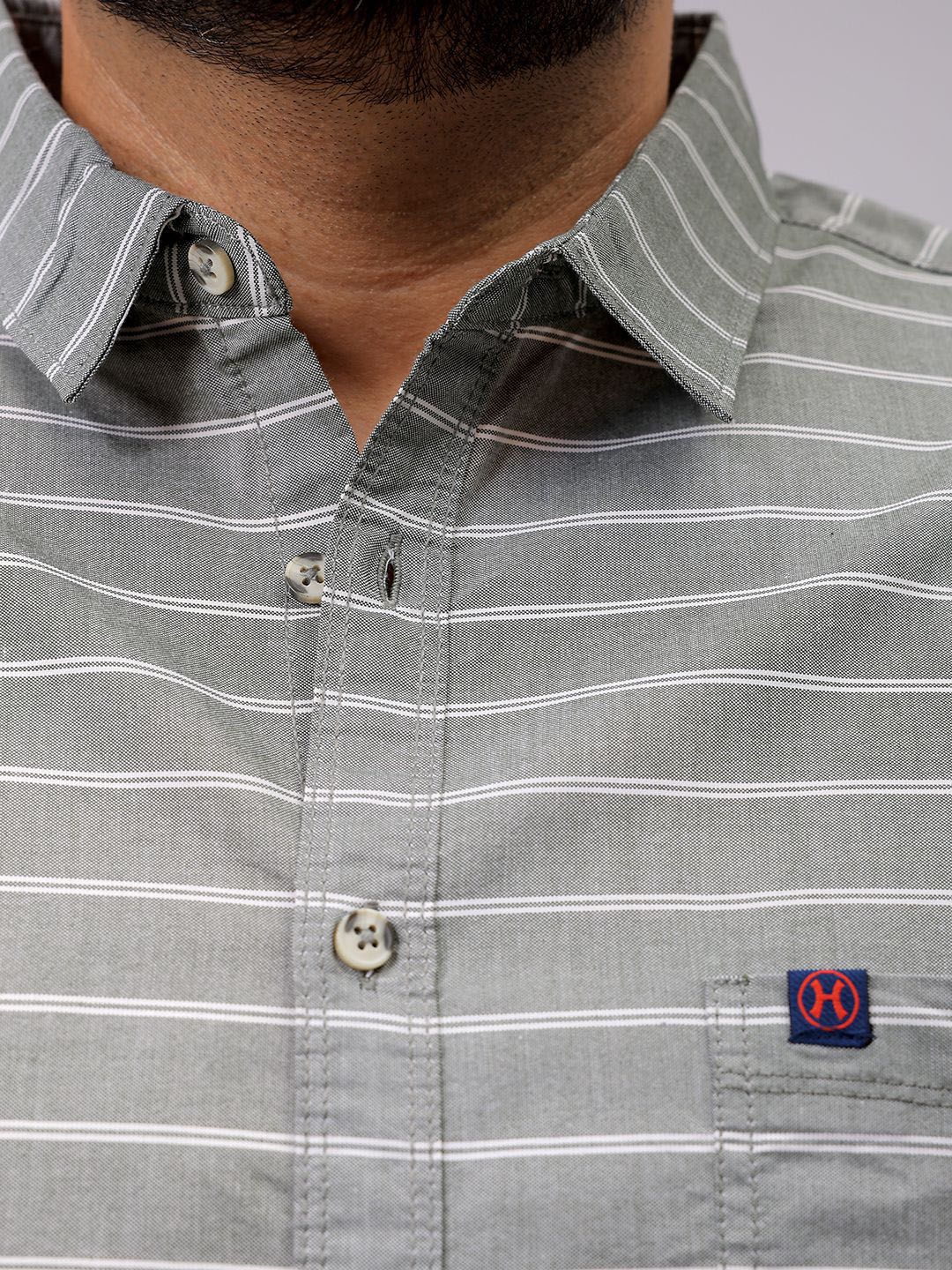 Men's Olive Regular Fit Striped Casual Shirt - Image 5
