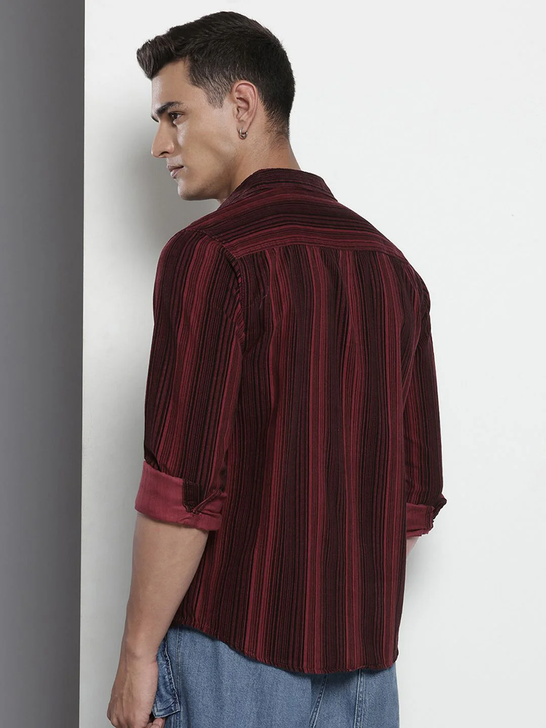 Men's Maroon Regular Fit Printed Casual Shirt - Image 3