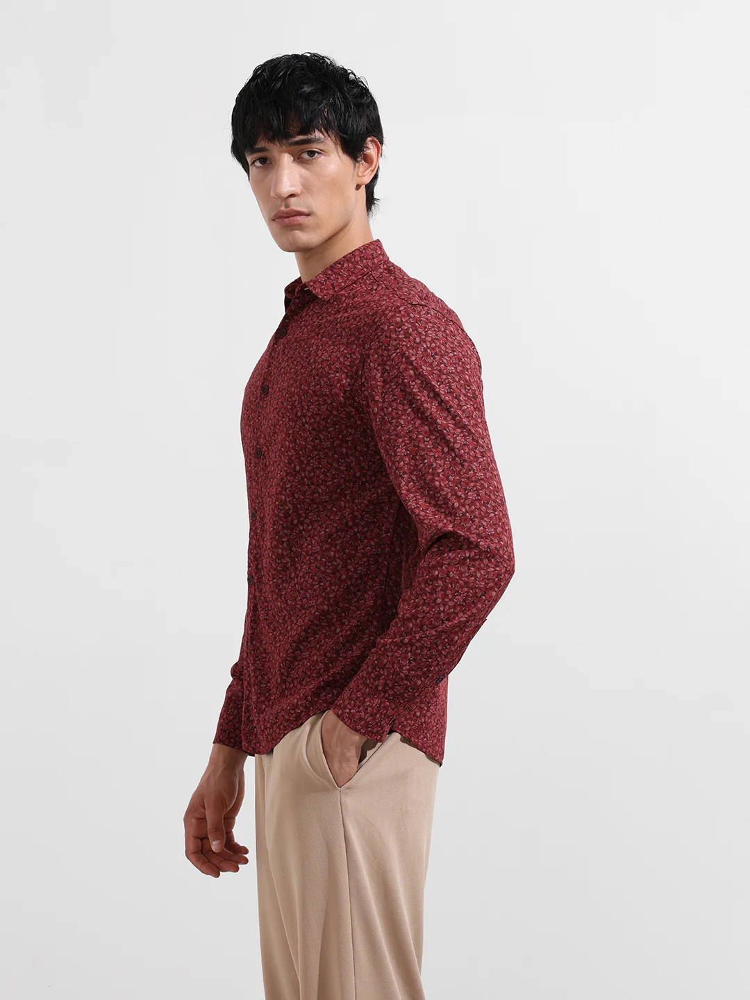Men's Red Regular Fit Floral Printed Floral Shirt - Image 4