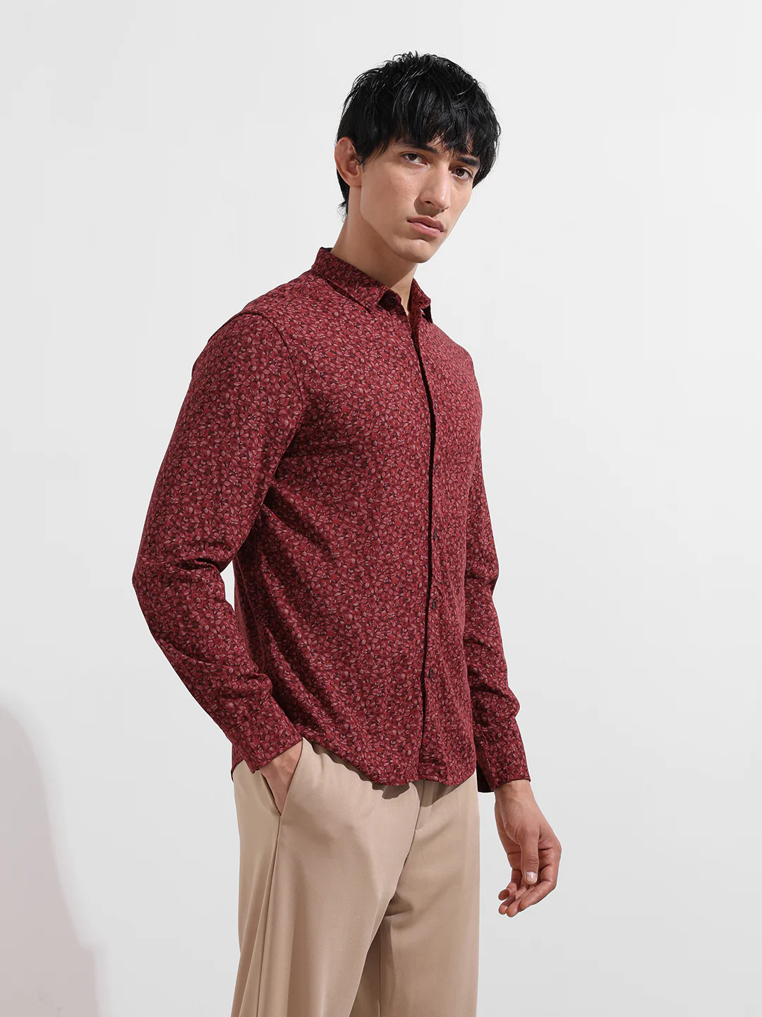 Men's Red Regular Fit Floral Printed Floral Shirt - Image 5