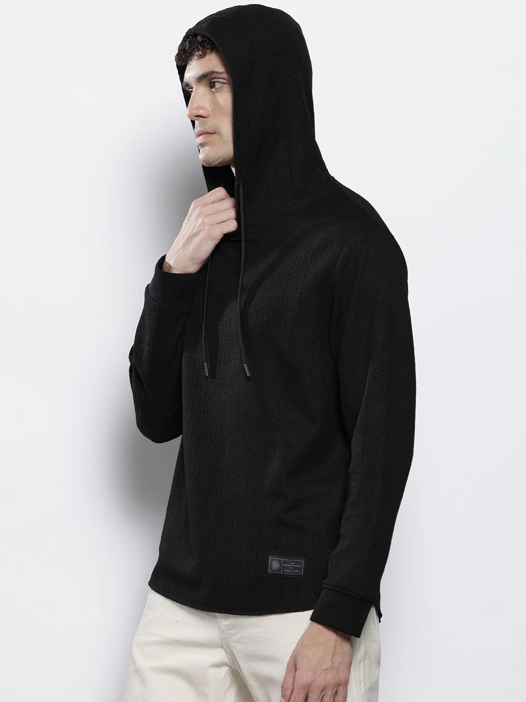 Men's Black Regular Fit Textured Casual T-Shirt - Image 2