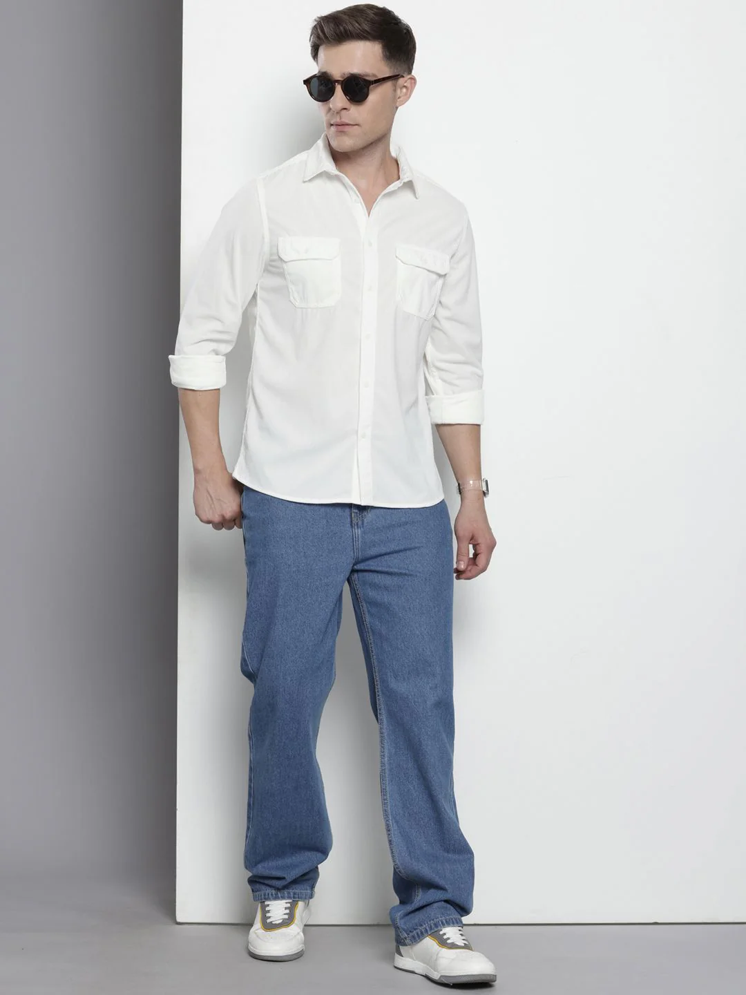 Men's White Regular Fit Solid Casual Shirt - Image 3