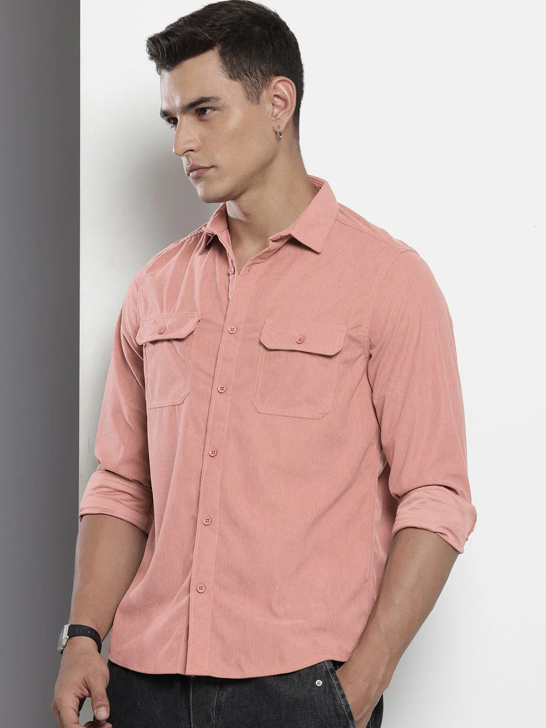 Men's Pink Regular Fit Solid Casual Shirt - Image 2