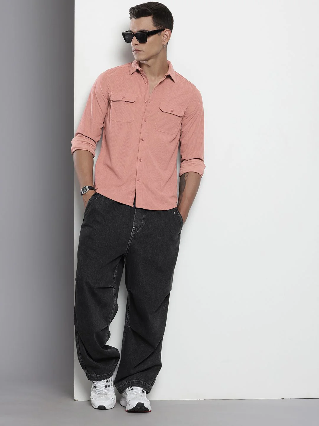 Men's Pink Regular Fit Solid Casual Shirt - Image 4