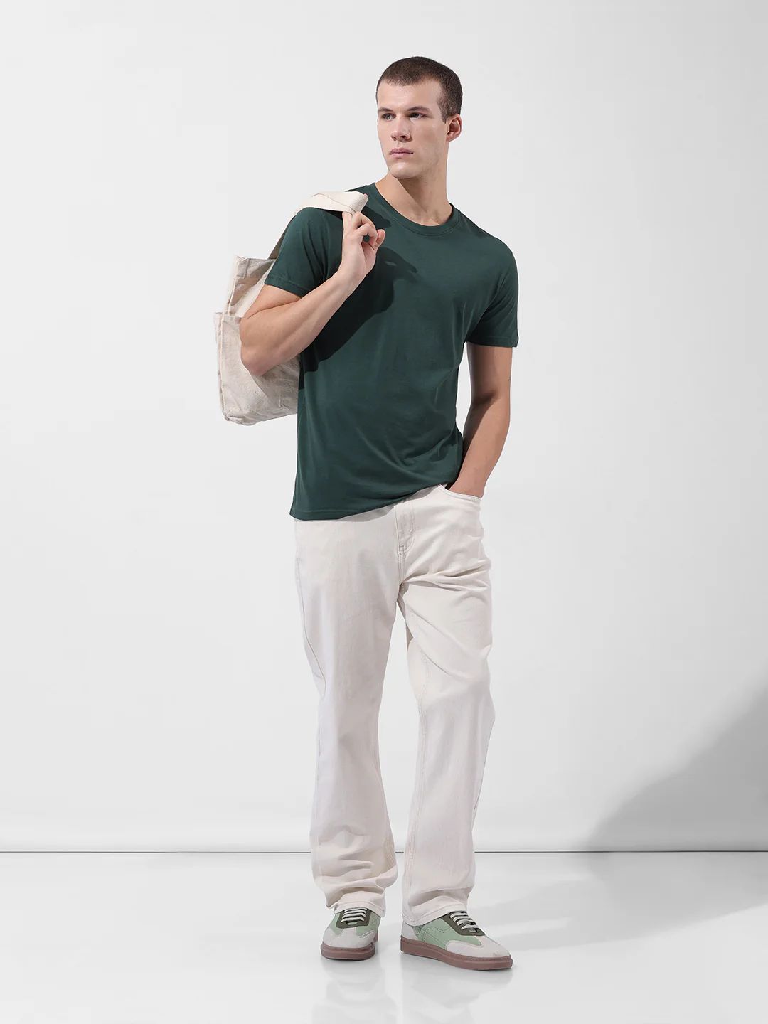 Men's Off White Regular Fit Casual Jeans - Image 5