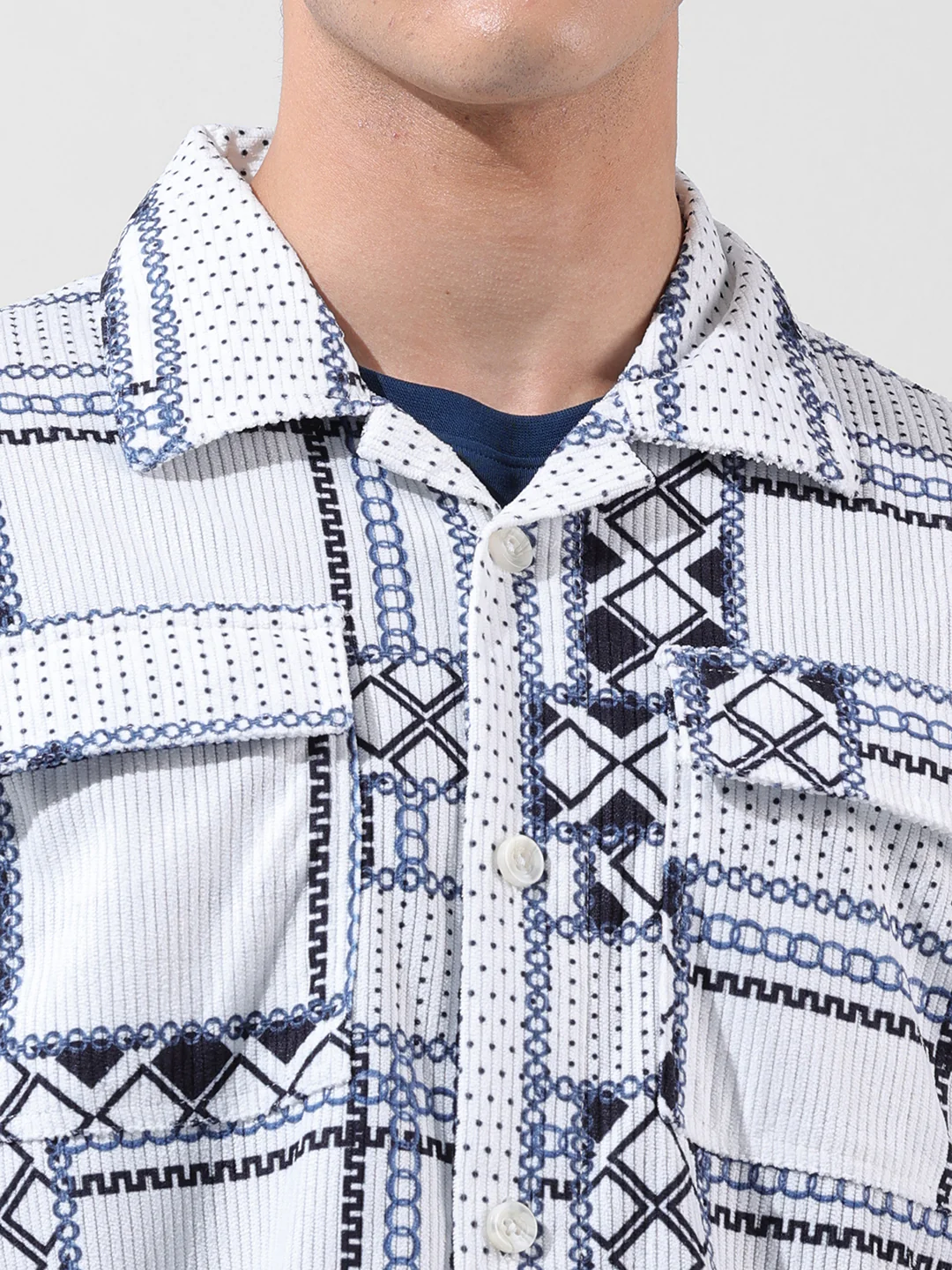 Men's White Regular Fit Printed Casual Shirt - Image 3